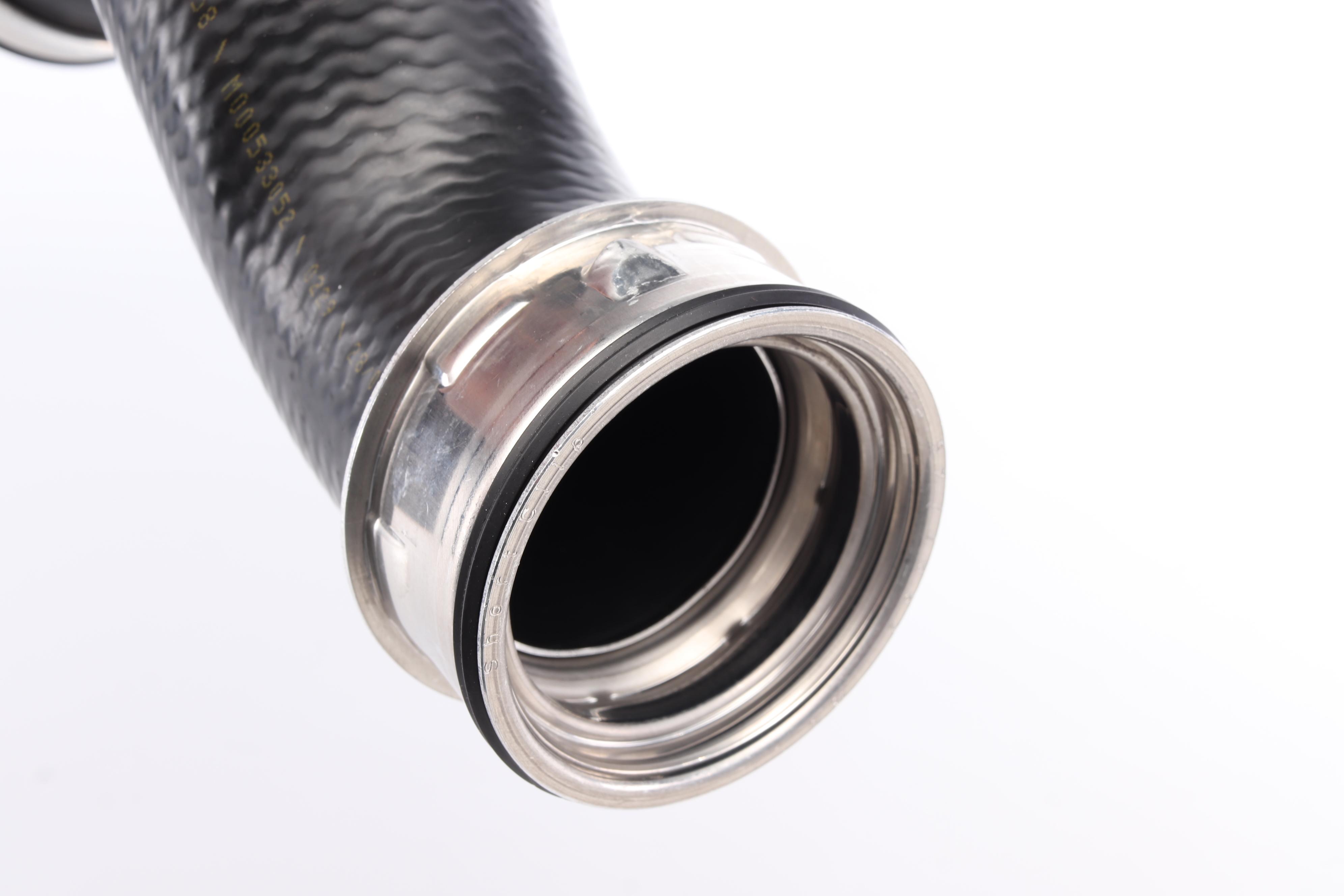 Патрубок радіатора Audi A3/VW Caddy/Golf/Tourag 1.9D/2.0D 03-13