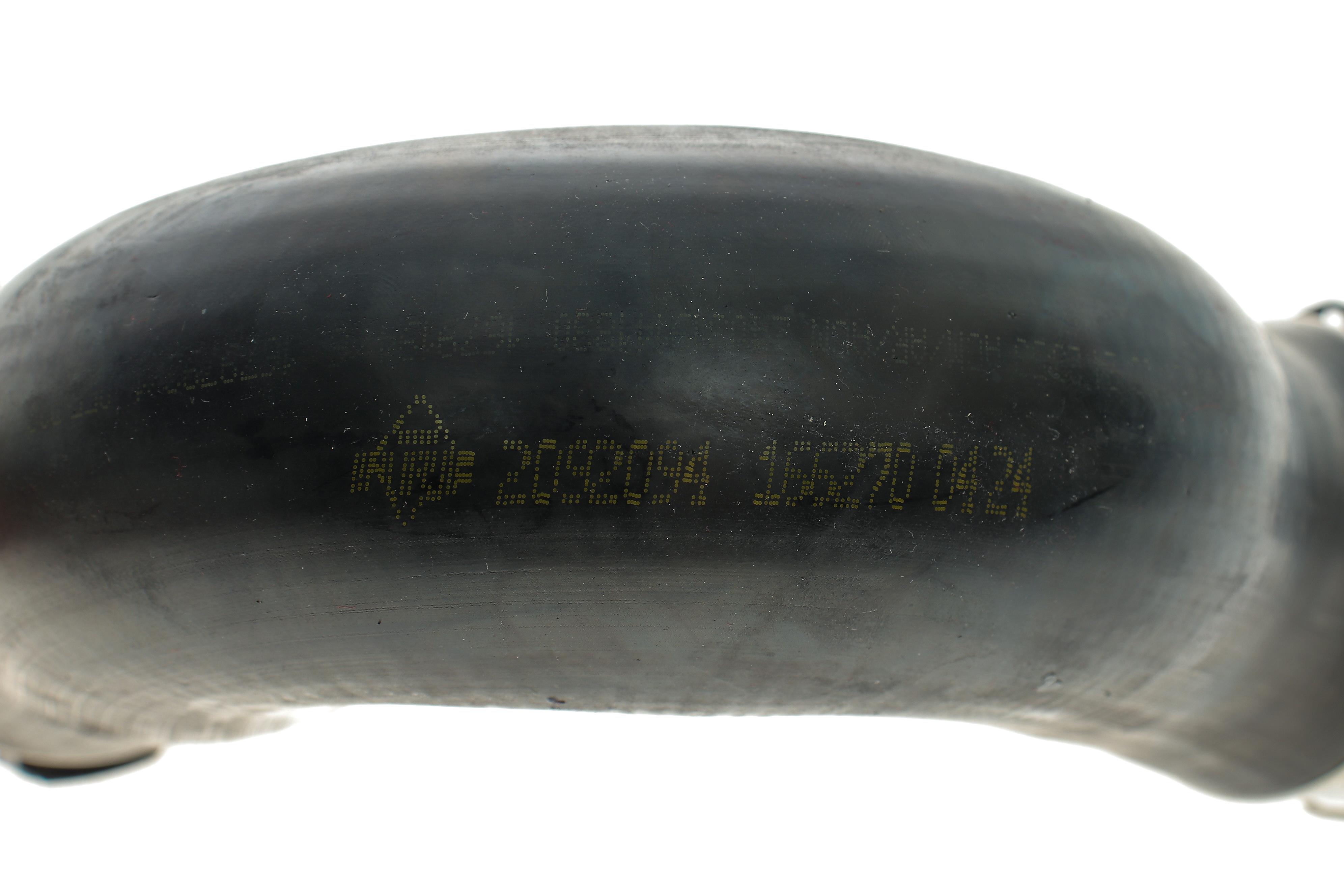 Патрубок інтеркулера (R) MB Sprinter (B906) 2.2D OM651 06-