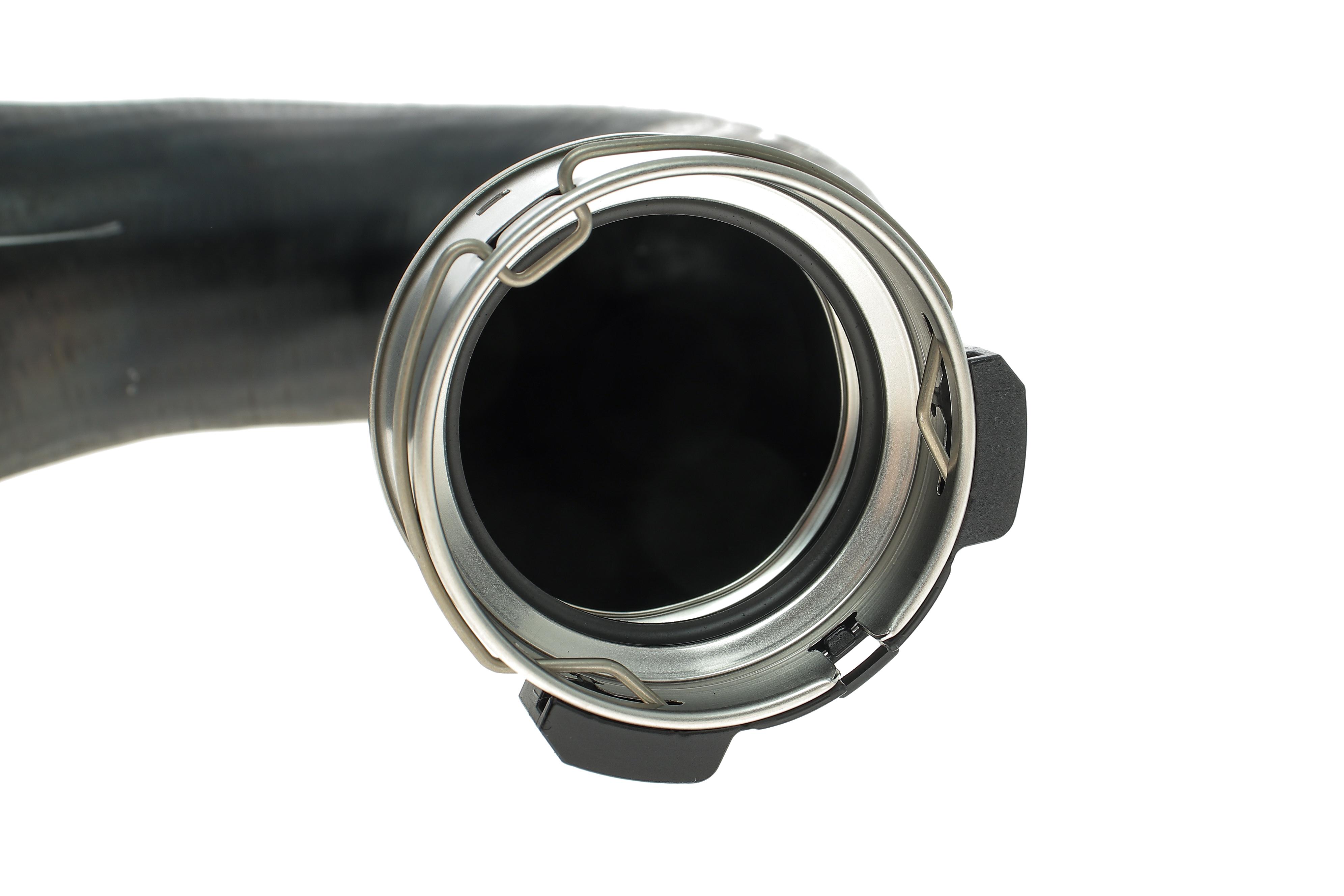 Патрубок інтеркулера (R) MB Sprinter (B906) 2.2D OM651 06-