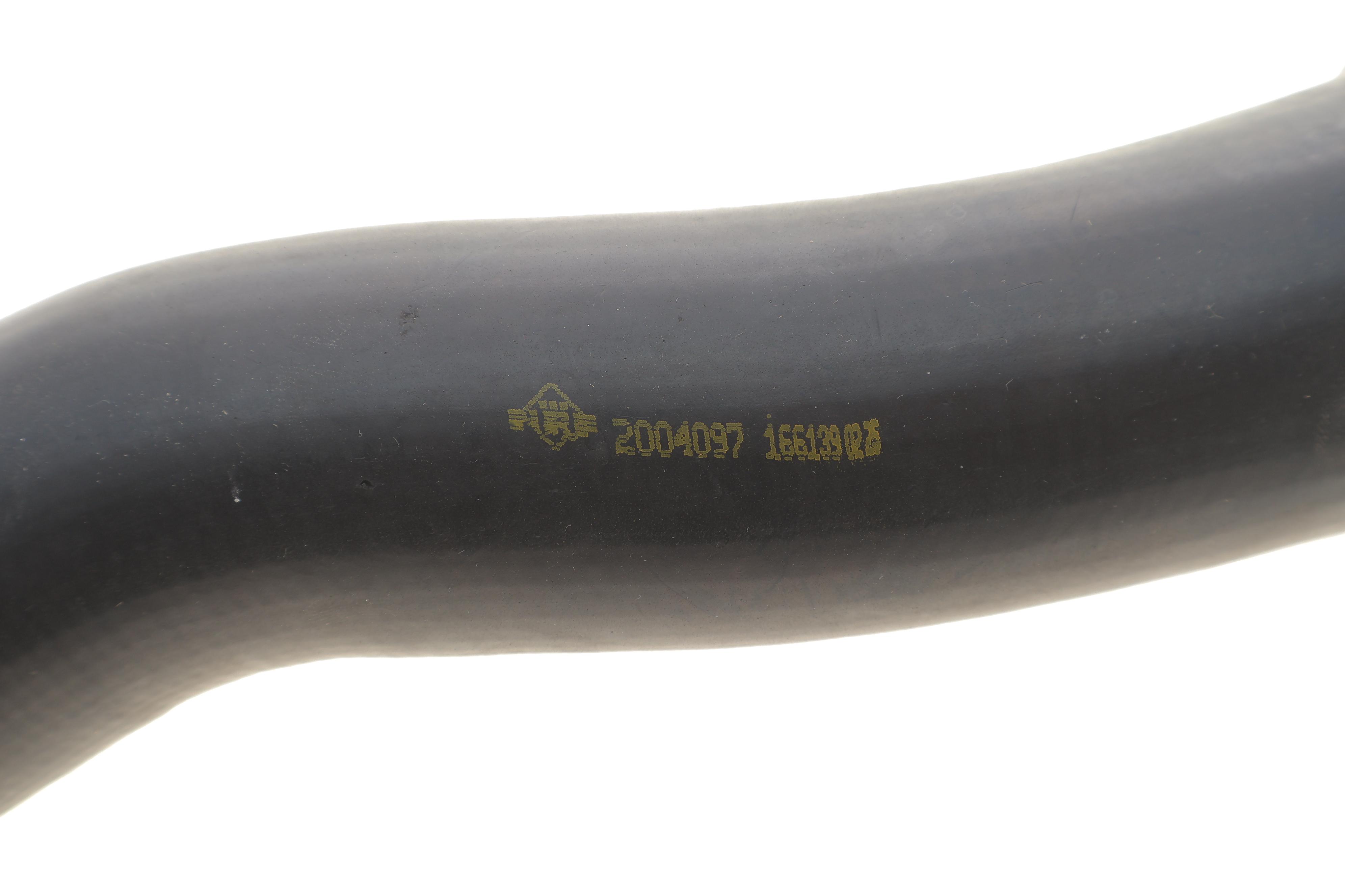 Патрубок інтеркулера (нижній/L) BMW 3 (E90/E91) 2.0d 04-12 (M47/N47)