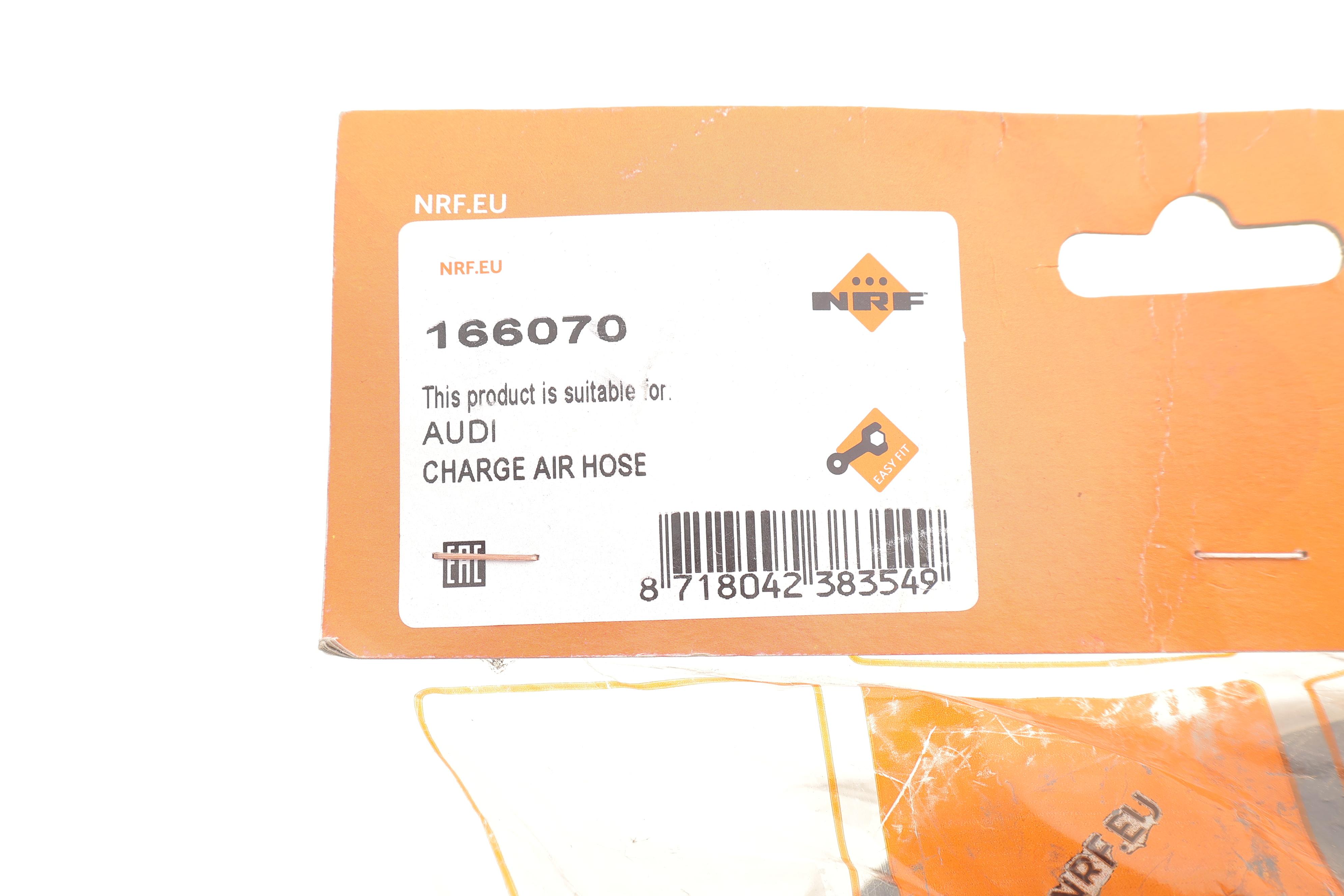 Патрубок інтеркулера (R) Audi A5/A4 2.0TDI 07-17