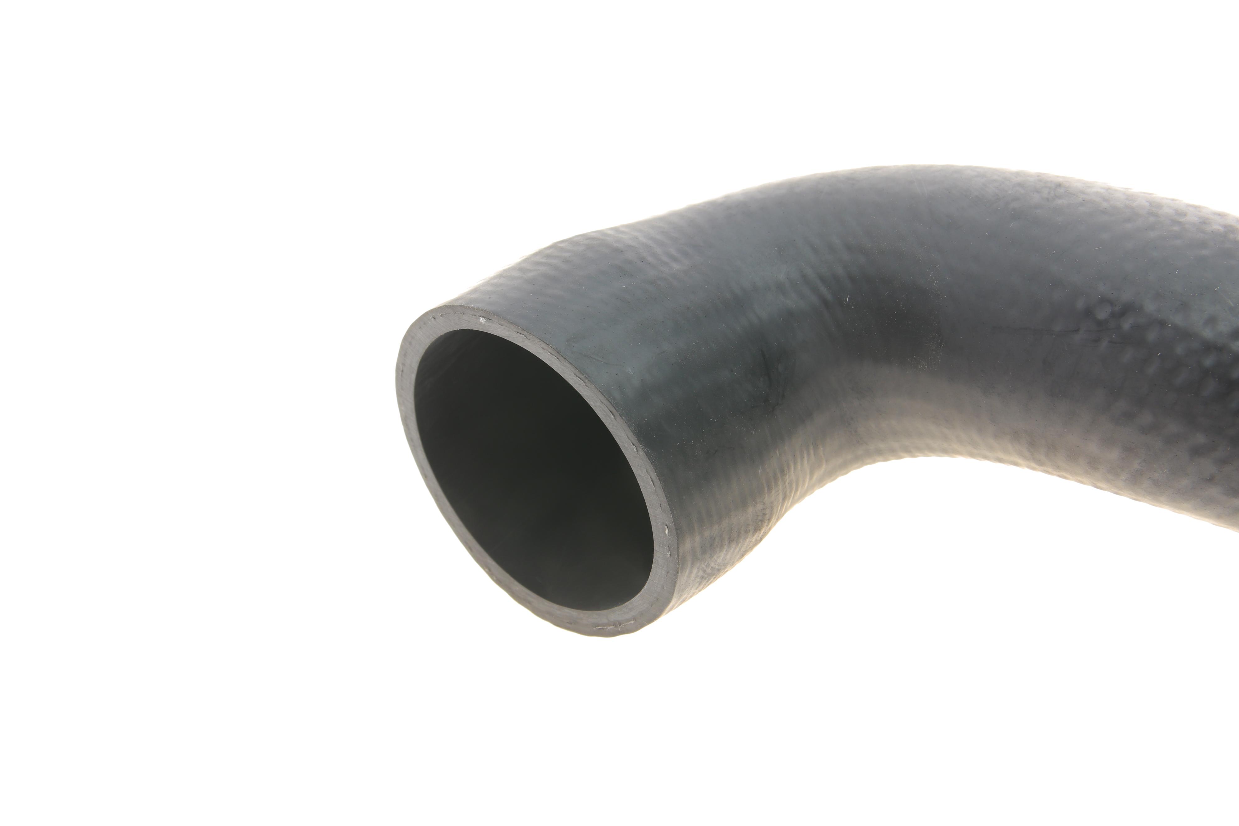 Патрубок інтеркулера Audi A4/A6/VW Passat 1.8T 00-05