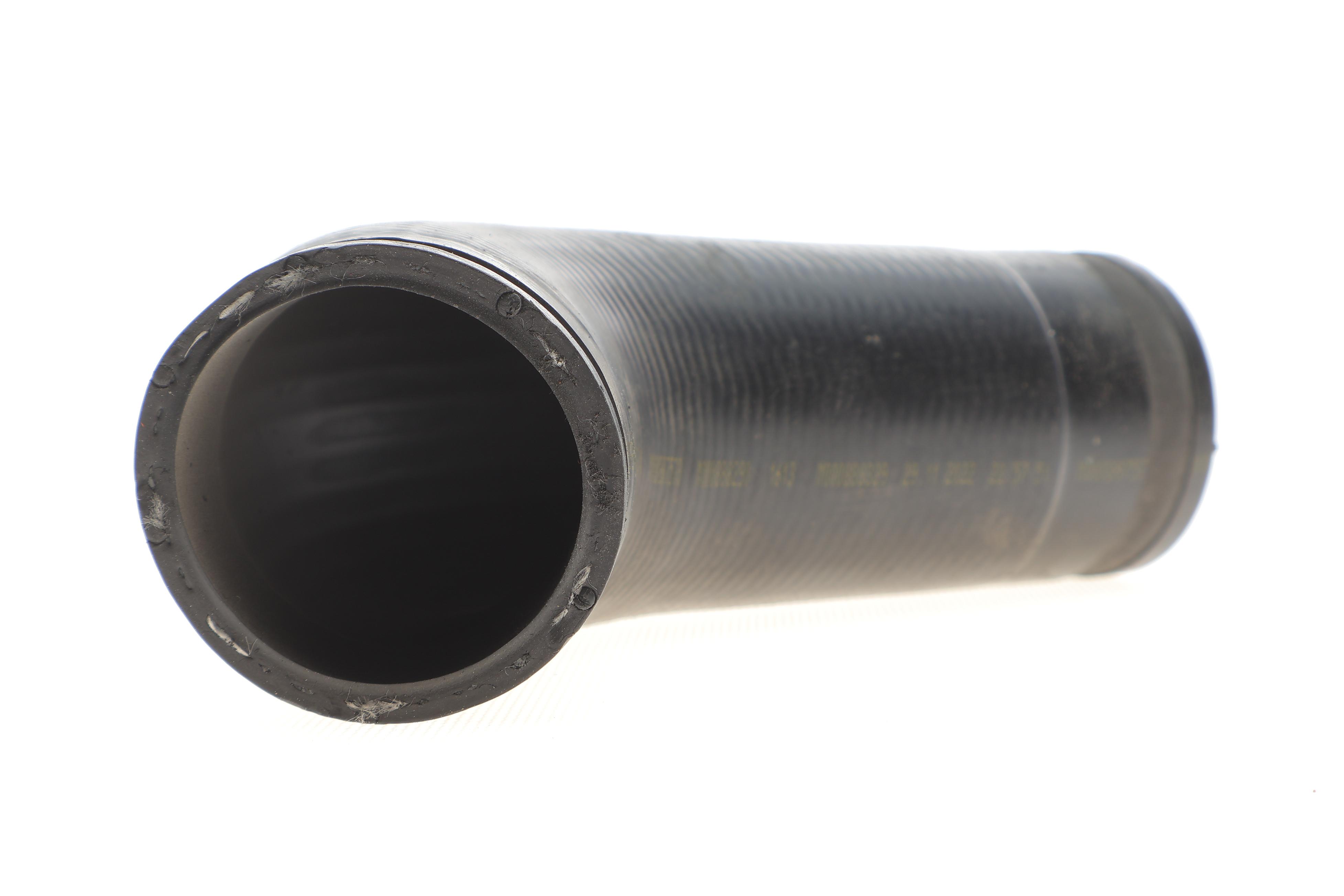 Патрубок інтеркулера Skoda Fabia/ Octavia/ VW Polo 1.4/1.9 TDI 00-