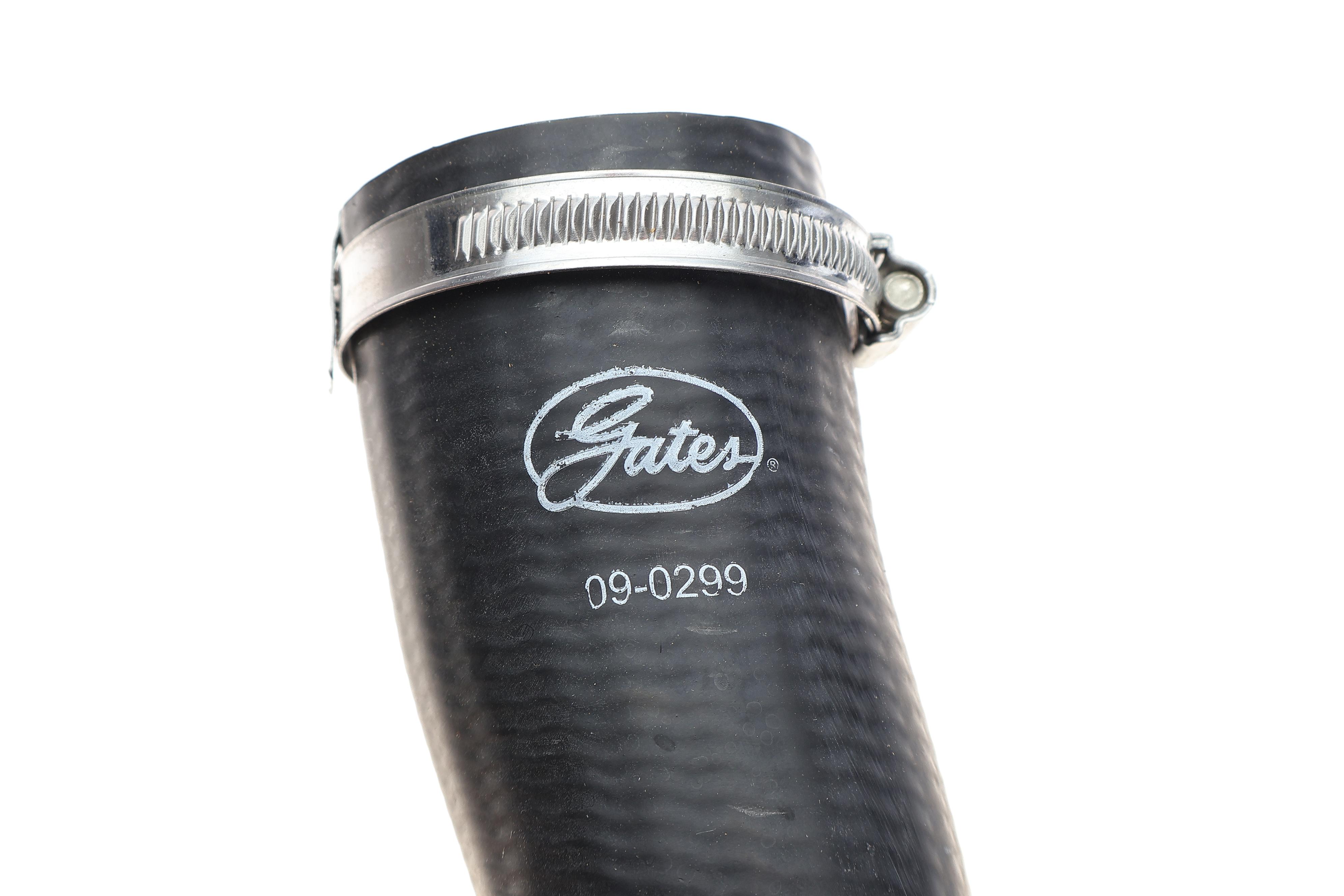 Патрубок інтеркулера (R) VW Caddy III 1.6/2.0 TDI 10-