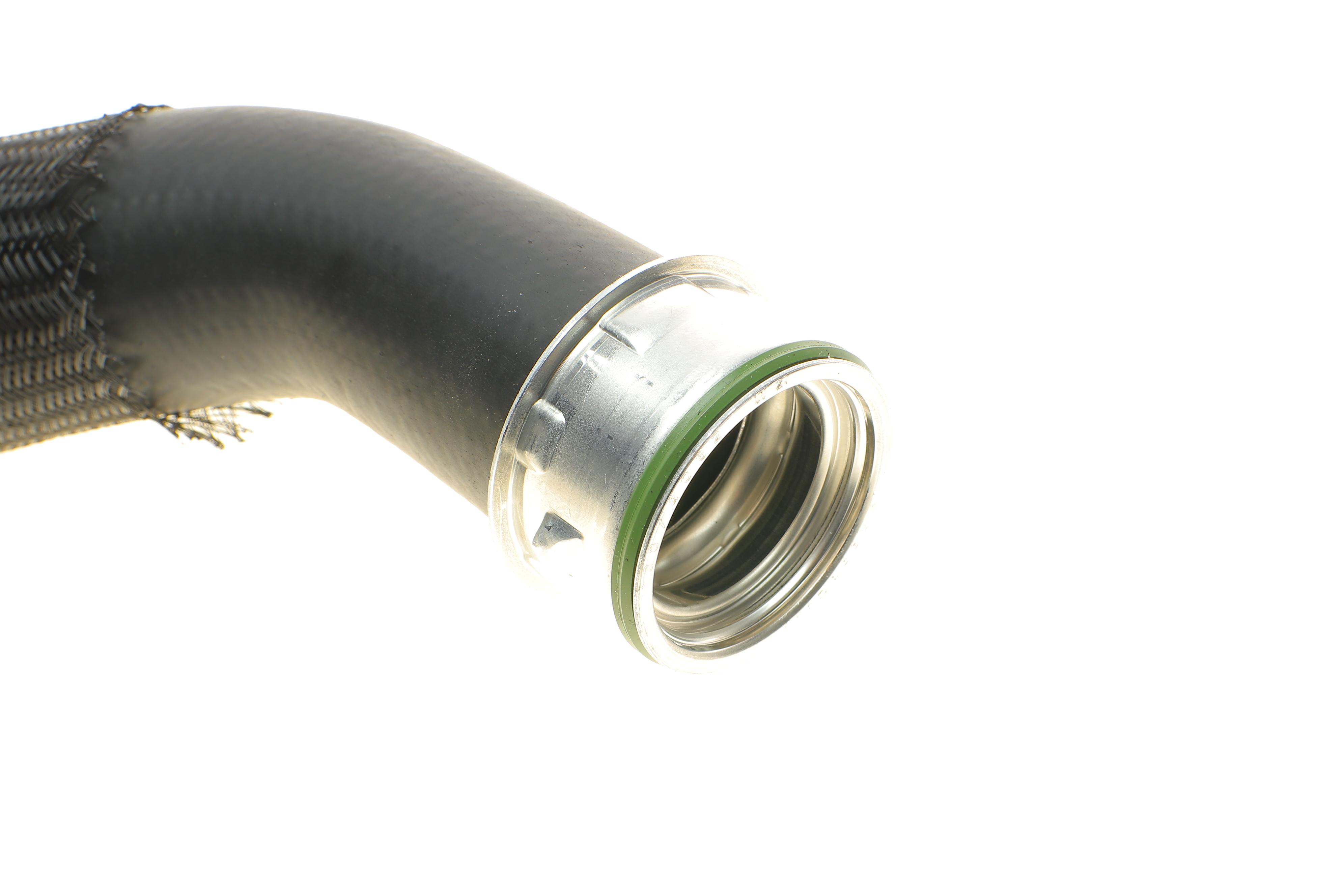 Патрубок турбіни Audi A6 2.0TDI 04-11