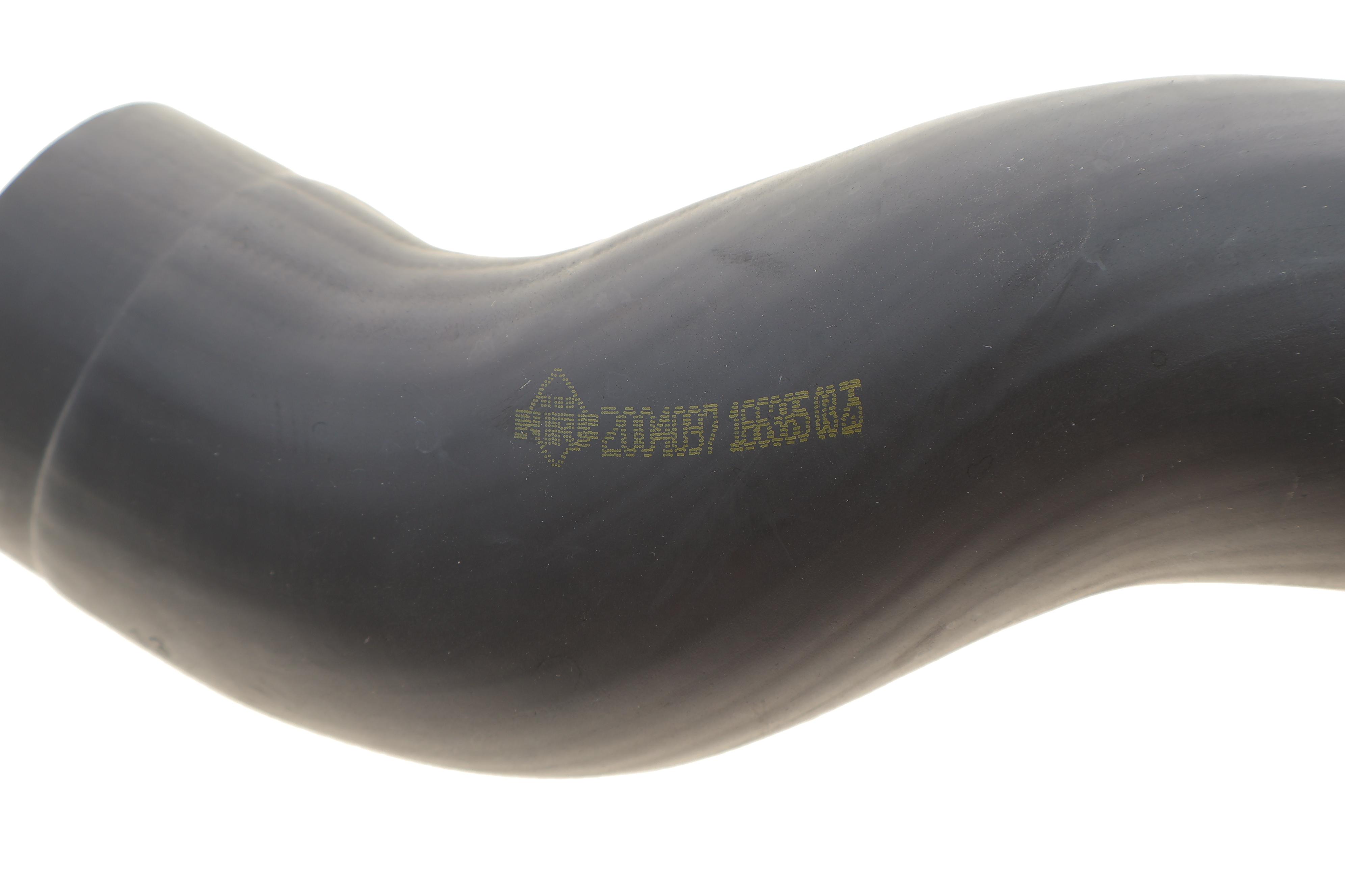 Патрубок інтеркулера (R) Ford Transit 2.2TDCi 06-14