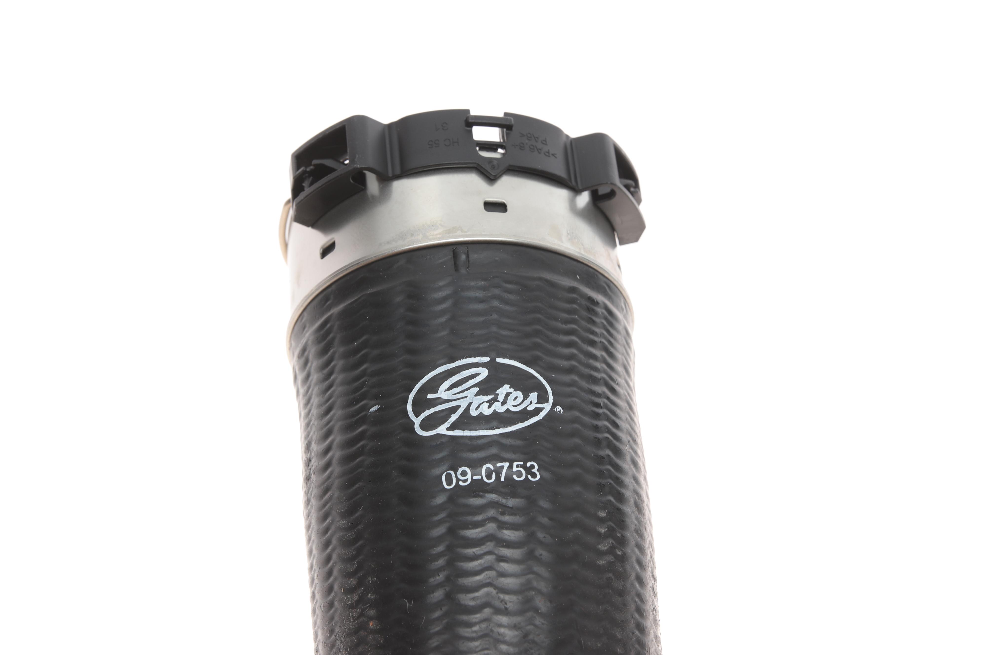 Патрубок інтеркулера (R) BMW 3 (F30/F80)/5 (F10)/X5 (F15/F85) 1.6/2.0 06-18 N20/N26