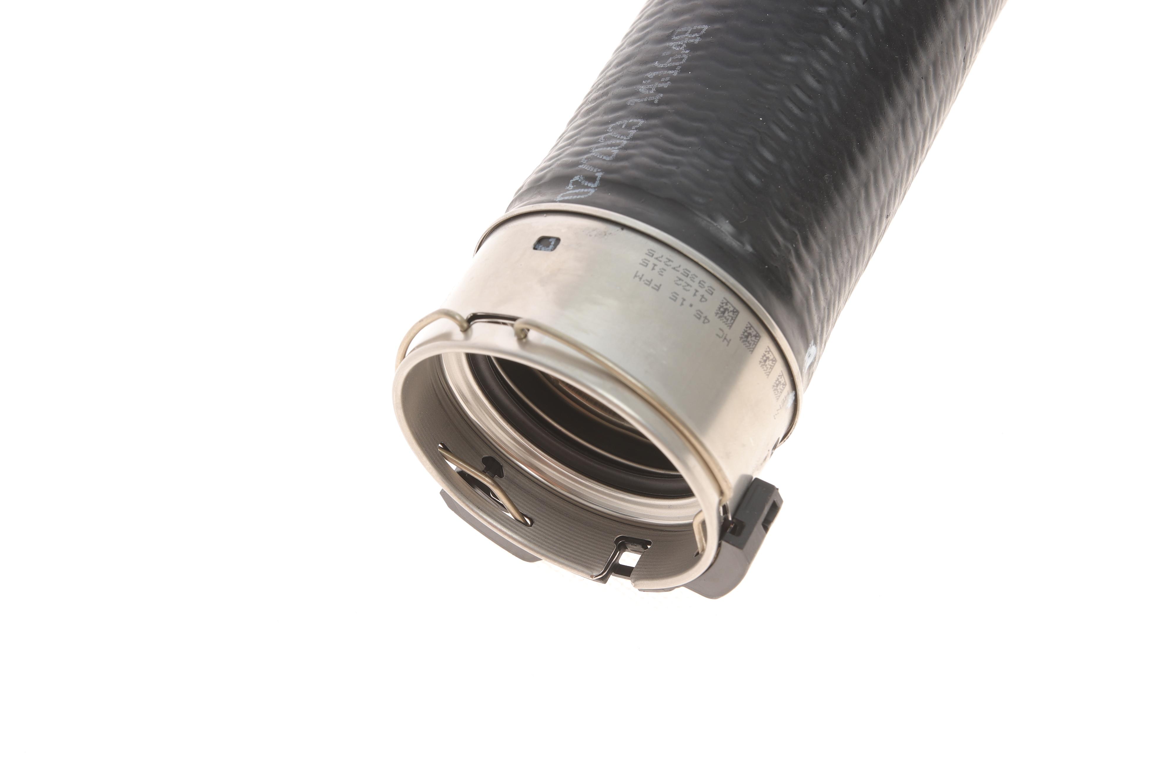 Патрубок інтеркулера (R) BMW 3 (F30/F80)/5 (F10)/X5 (F15/F85) 1.6/2.0 06-18 N20/N26