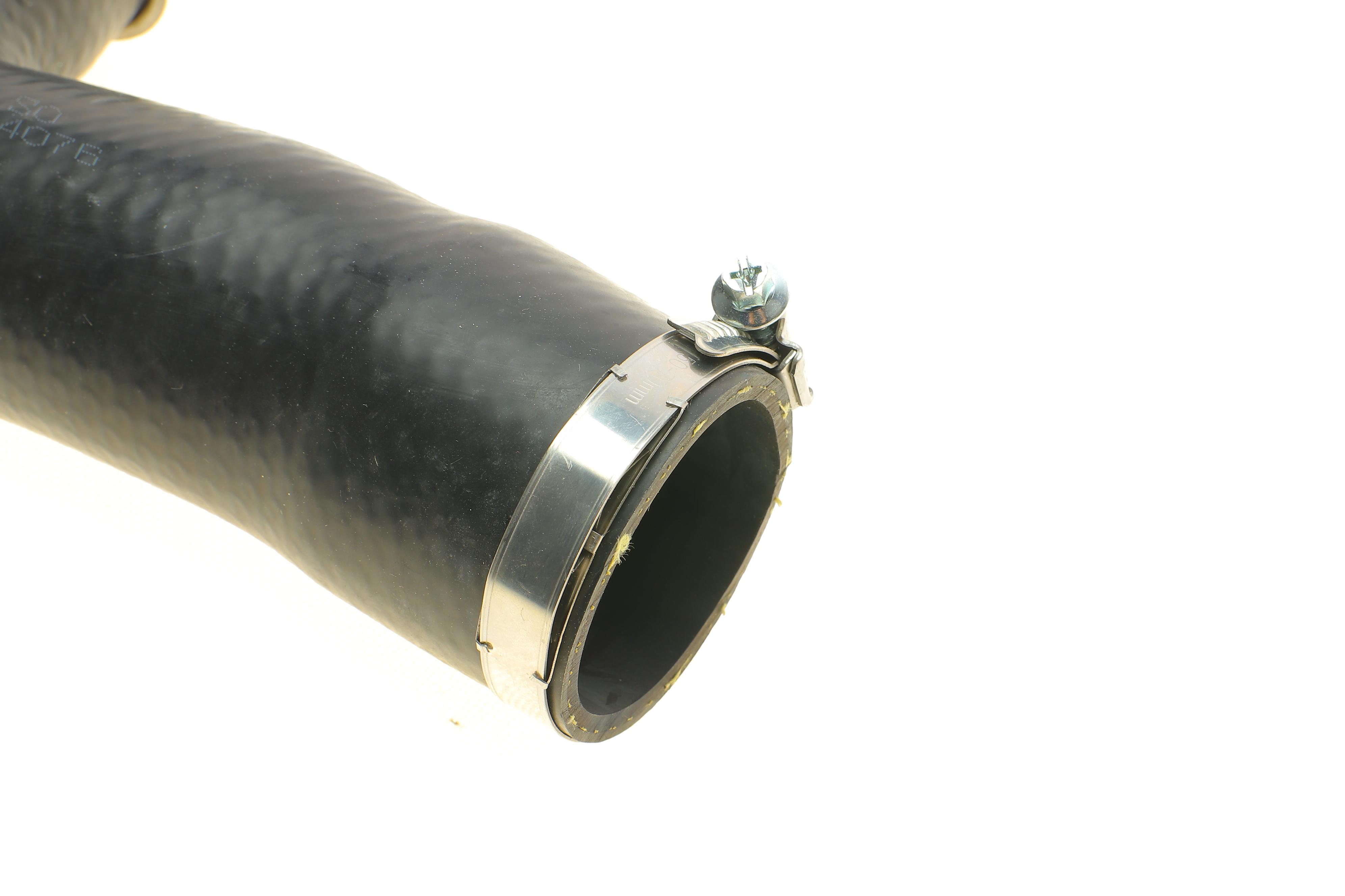 Патрубок інтеркулера VW Golf VI/ Jetta IV/ Beetle/ Audi A3 2.0 TDI 03-