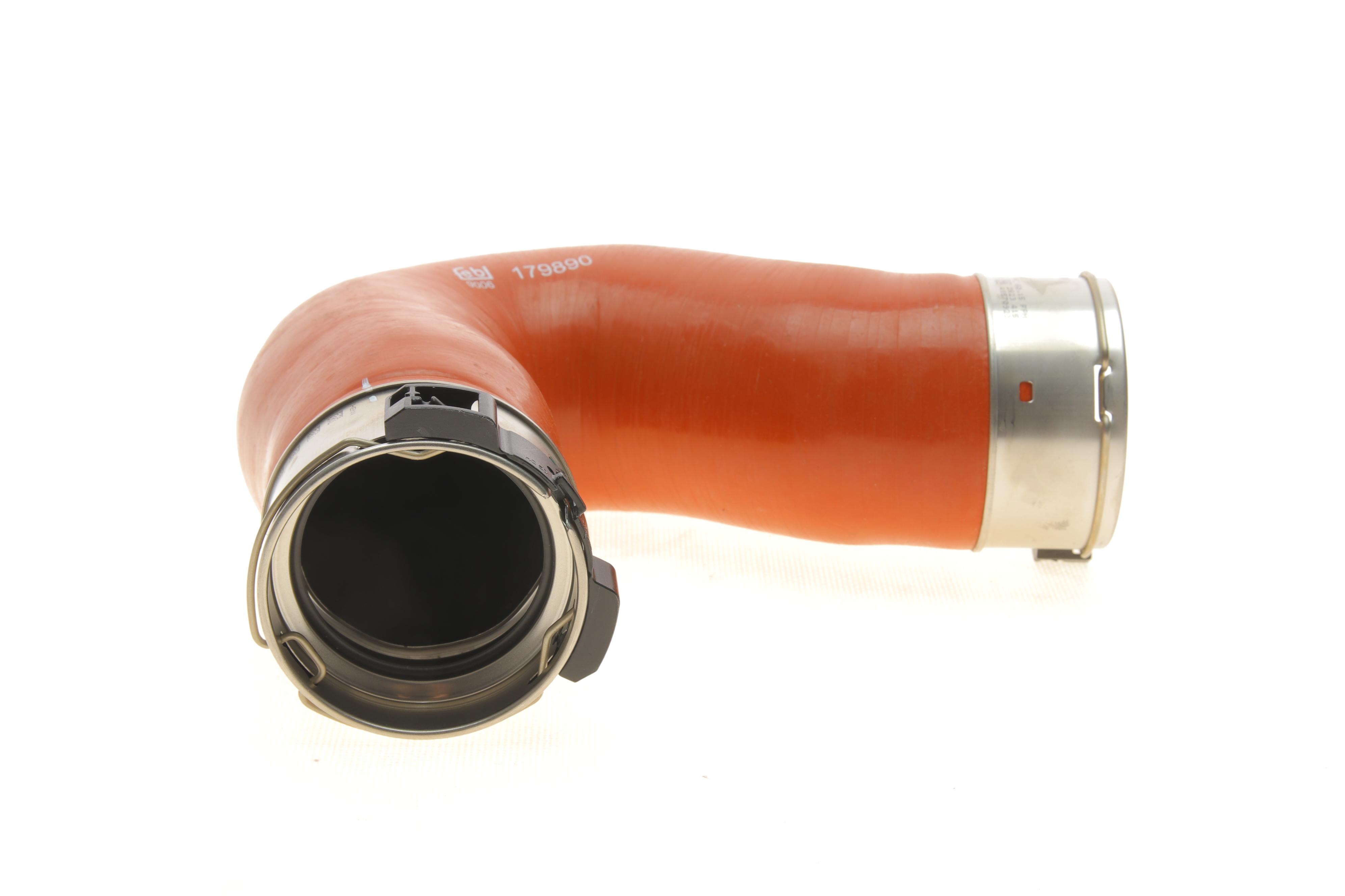 Патрубок інтеркулера (R) MB Sprinter 906 OM651