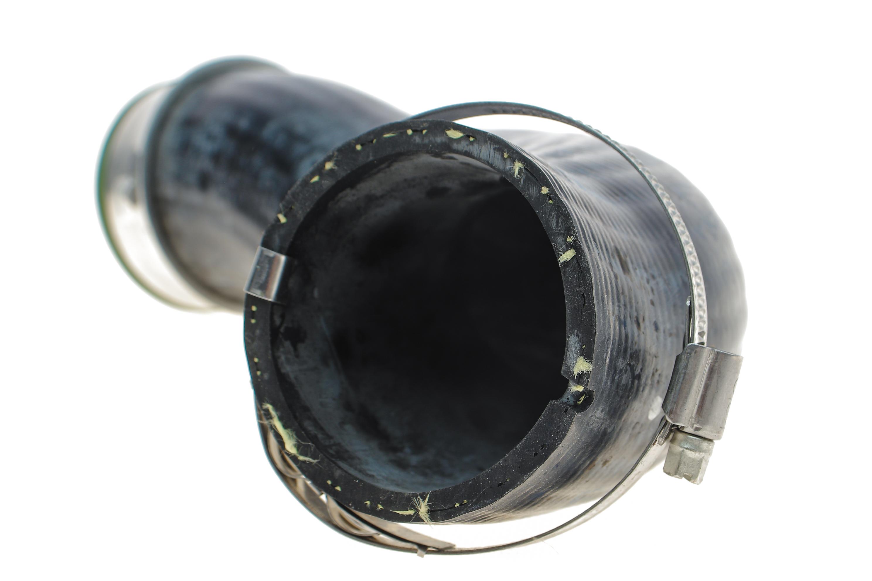 Патрубок інтеркулера (L) VW T5 2.5TDI 06-10