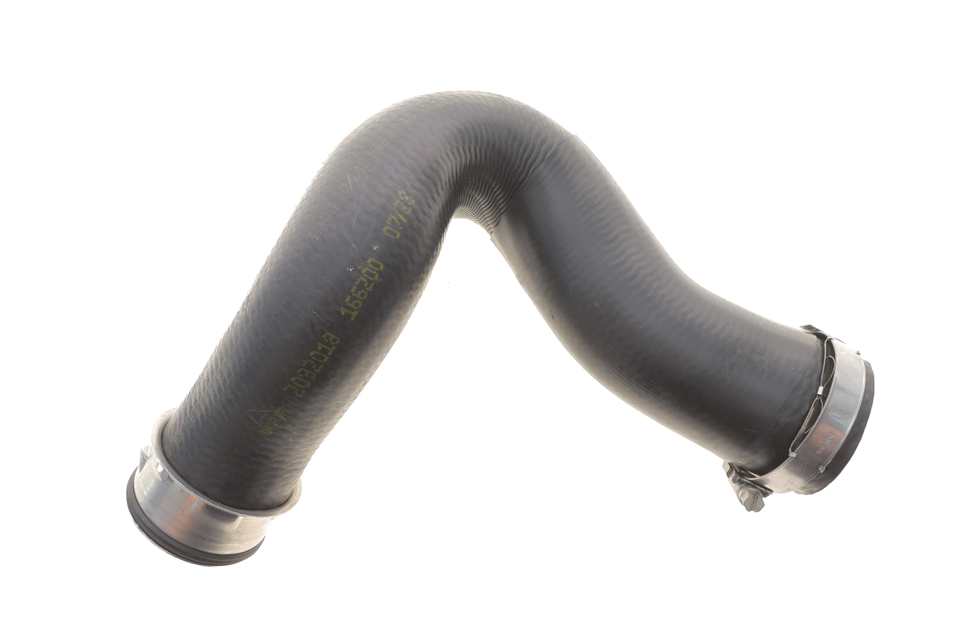 Патрубок інтеркулера Audi Q7/VW Touareg 3.0 TDI 04-15