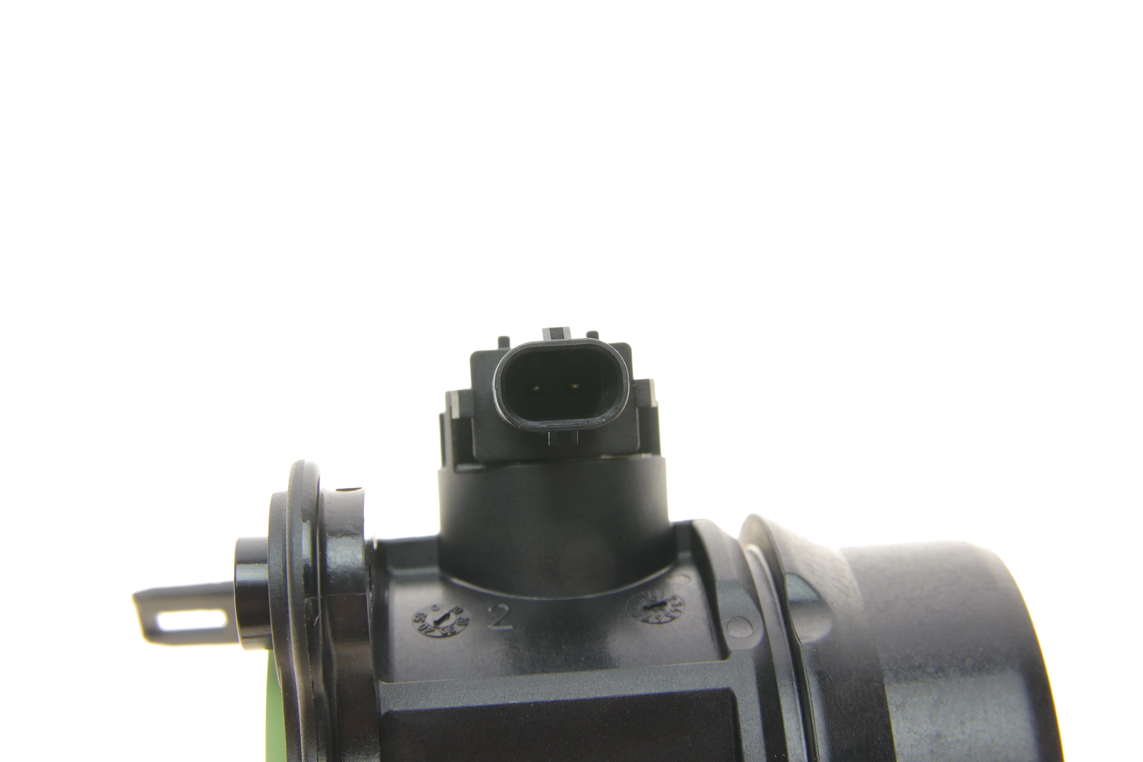 Патрубок інтеркулера BMW X5 (G05)/X6 (G06) 15- B57