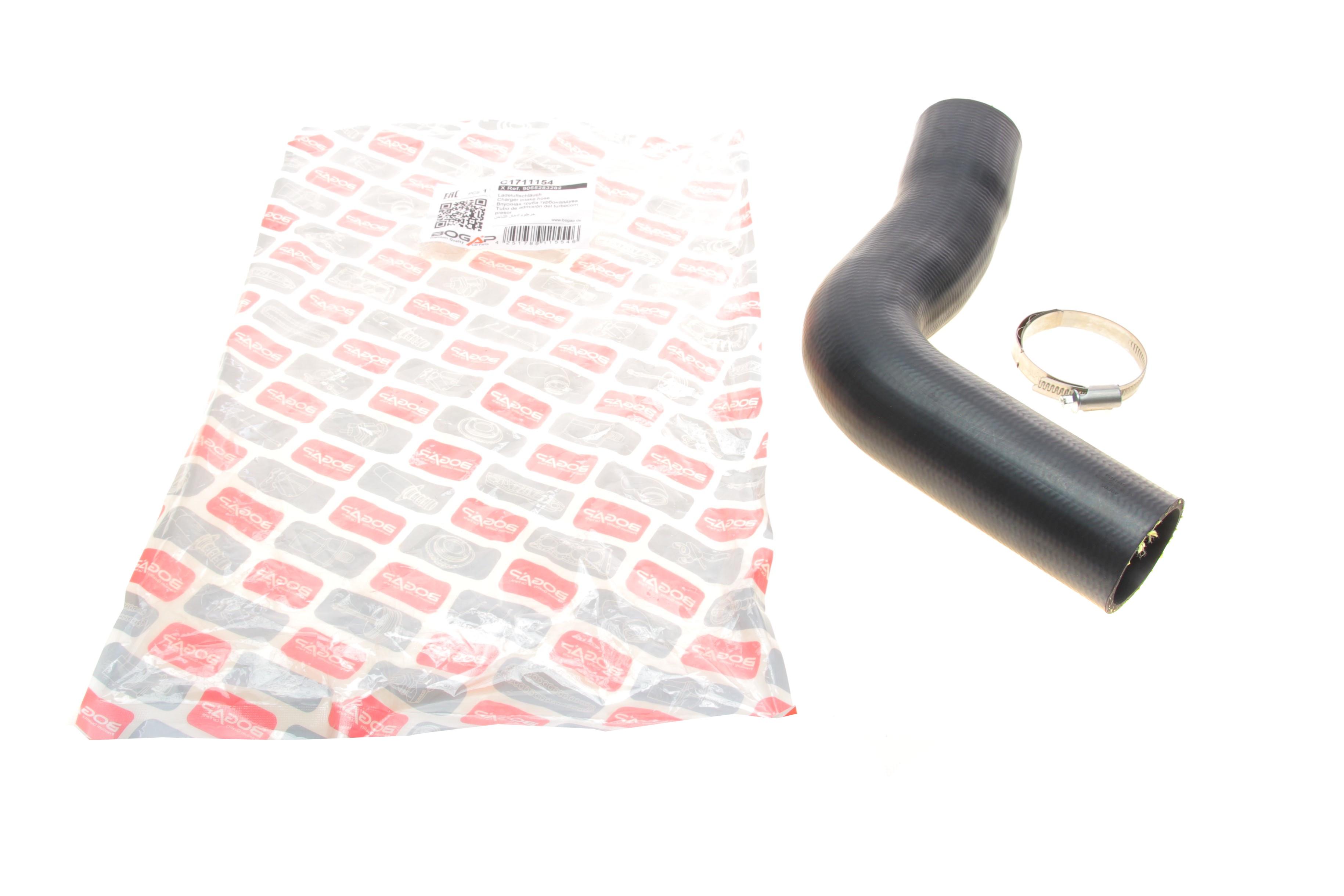 Патрубок інтеркулера (випуск) MB Sprinter 2.2CDI 06-