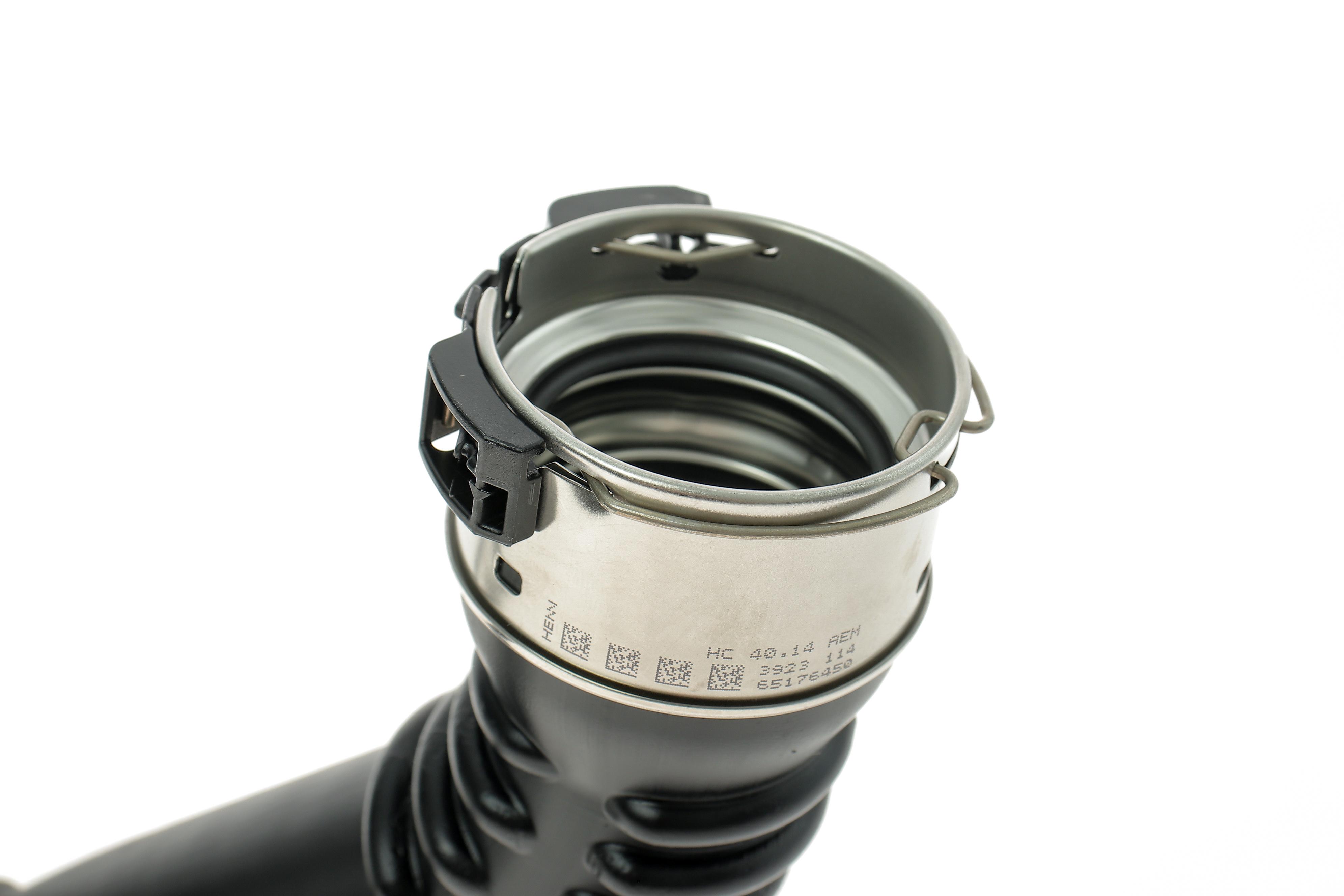 Патрубок інтеркулера Renault Megane IV/Scenic IV/Nissan Qashqai 1.5 dCi 15-