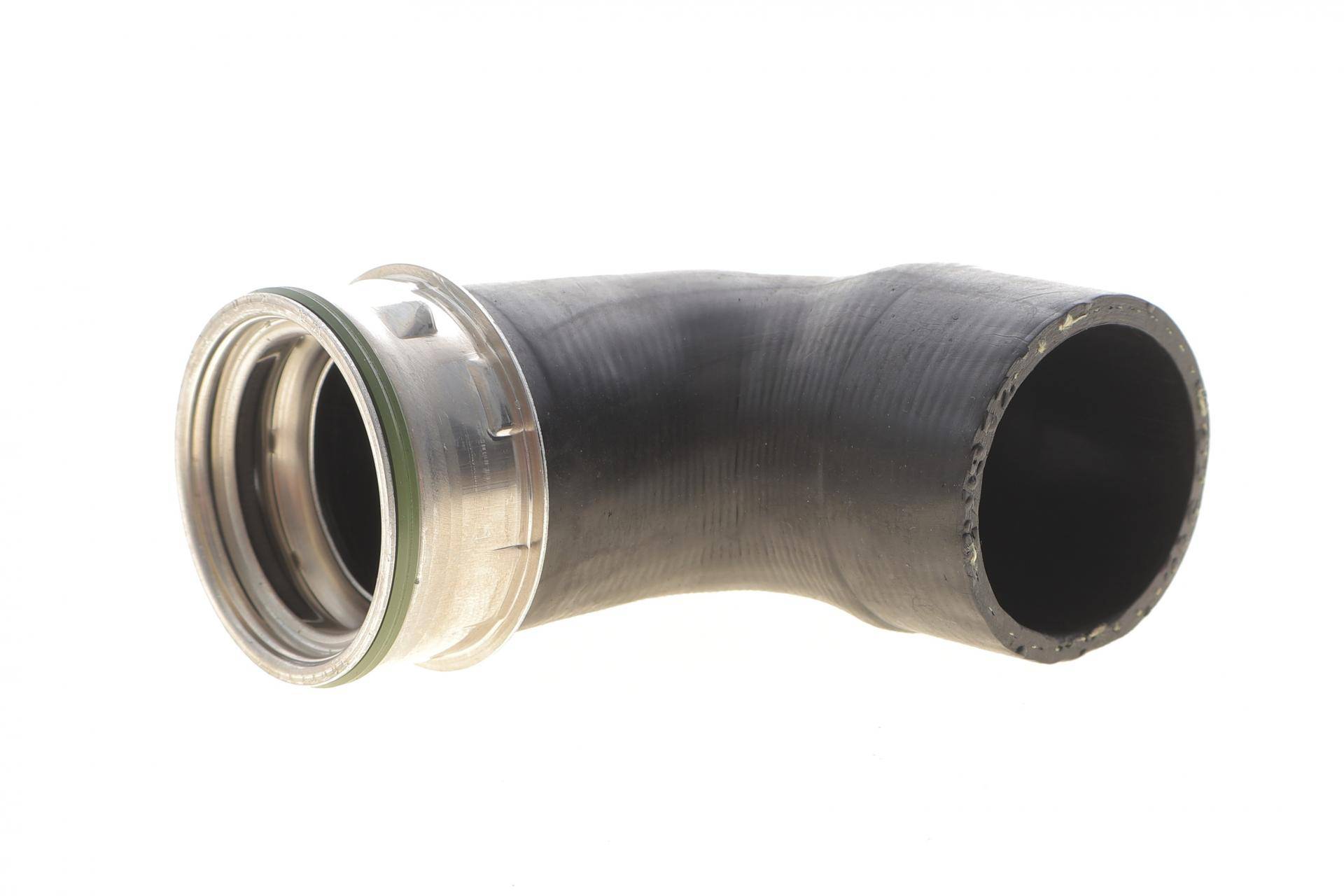 Патрубок інтеркулера (верхній) (R) VW Caddy III 1.9/2.0TDI