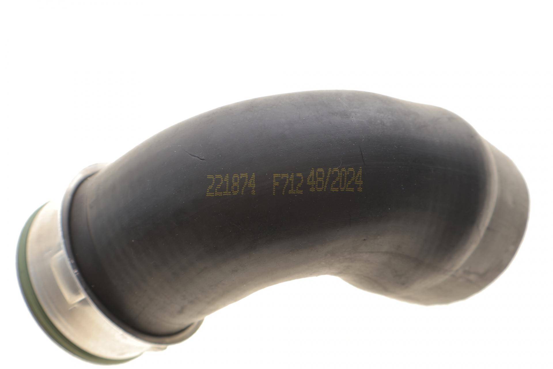 Патрубок інтеркулера (верхній) (R) VW Caddy III 1.9/2.0TDI