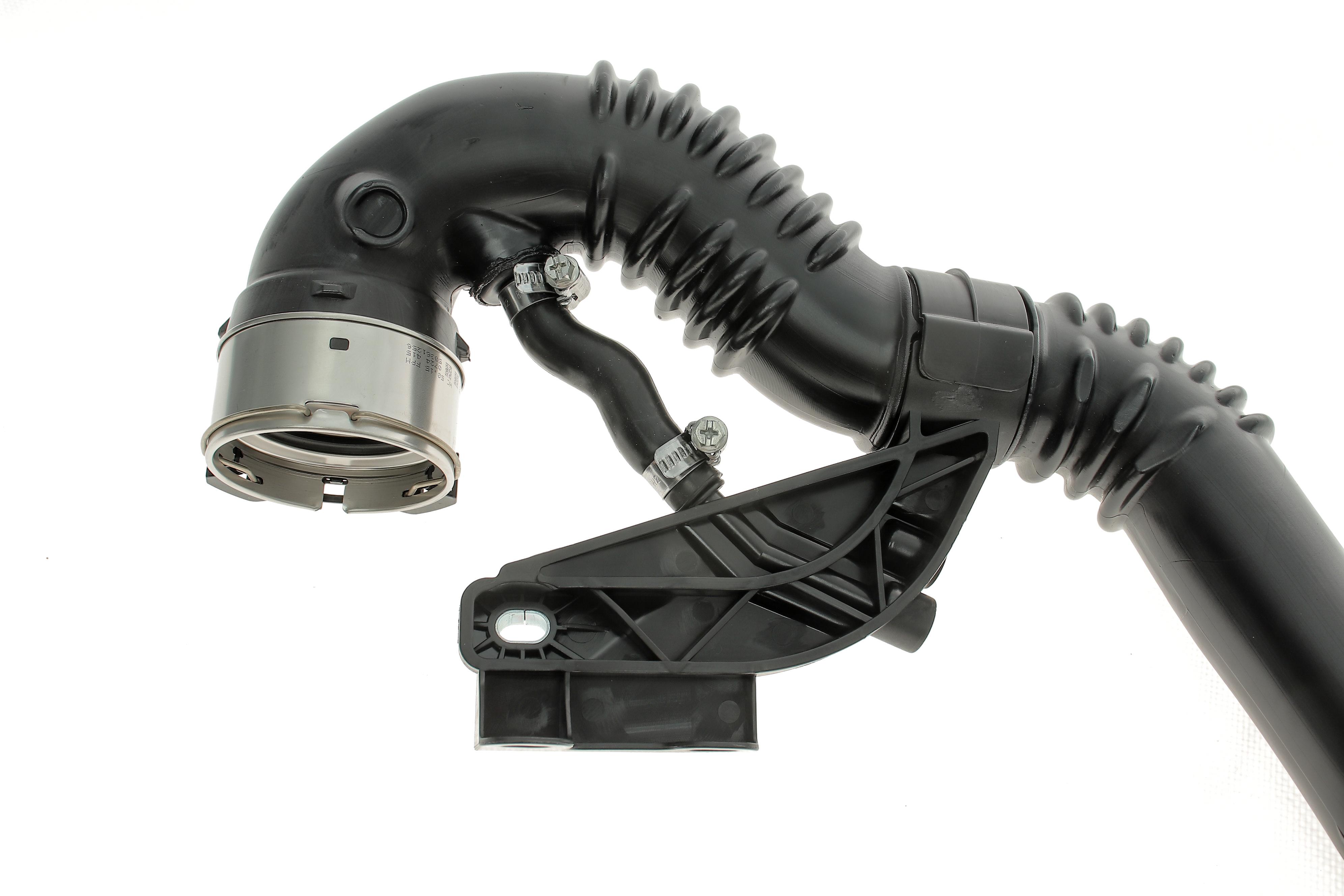 Патрубок інтеркулера Nissan Qashqai/Renault Kadjar 1.6 dCi 13-