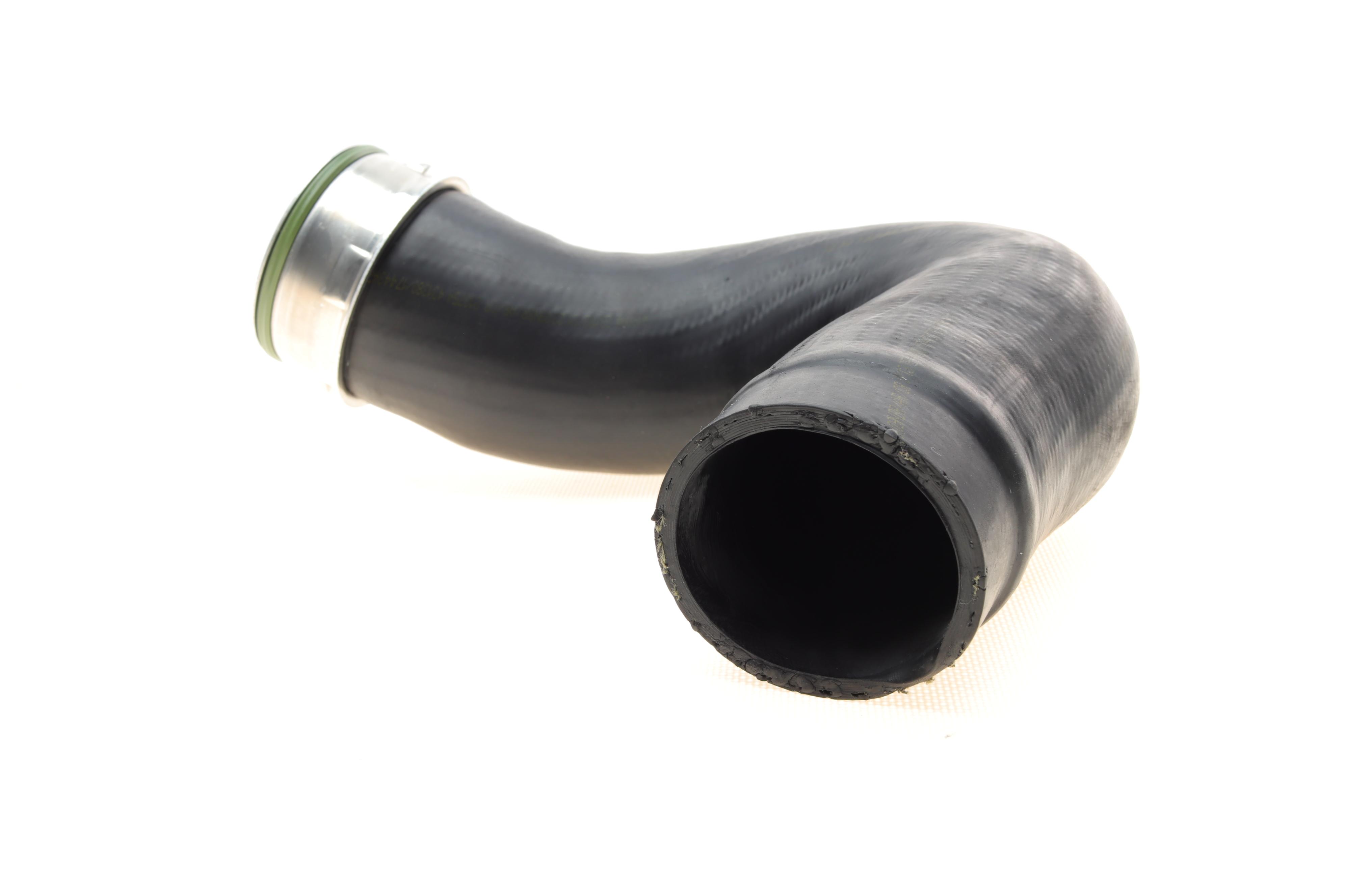 Патрубок інтеркулера (випуск) MB Sprinter 2.2CDI 06- (OM646)