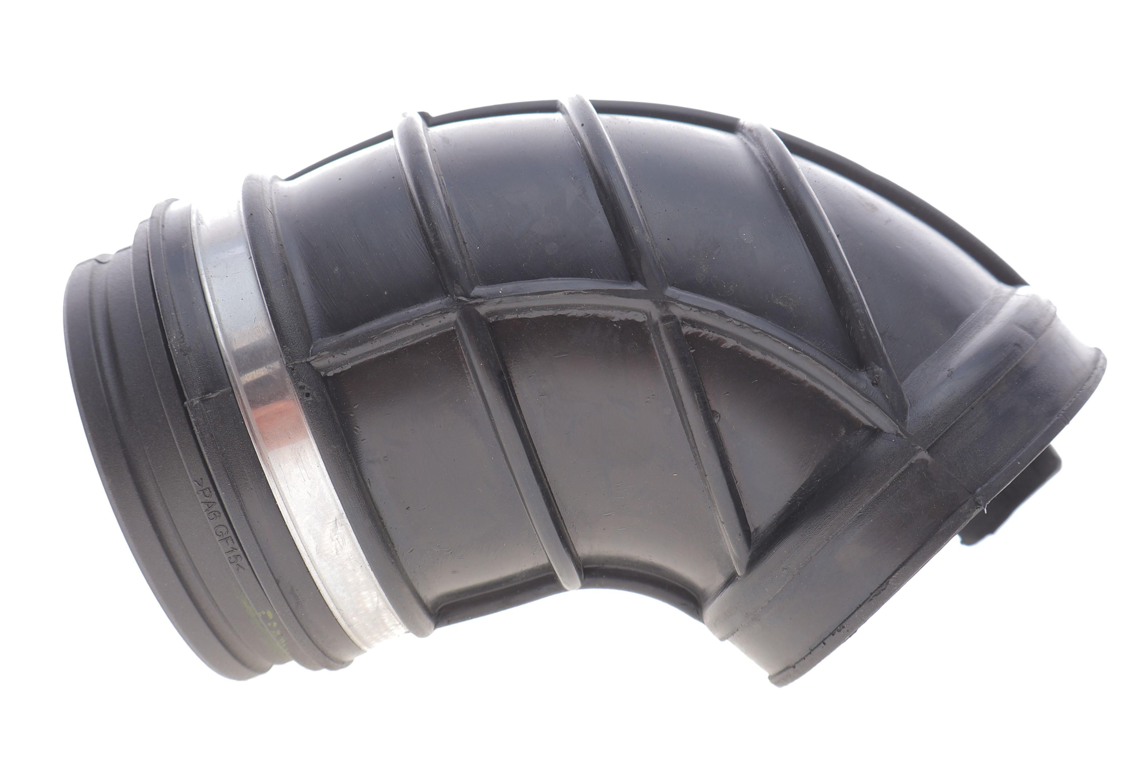 Патрубок інтеркулера BMW 5 (E39) 3.0i 00-03 M54 B30