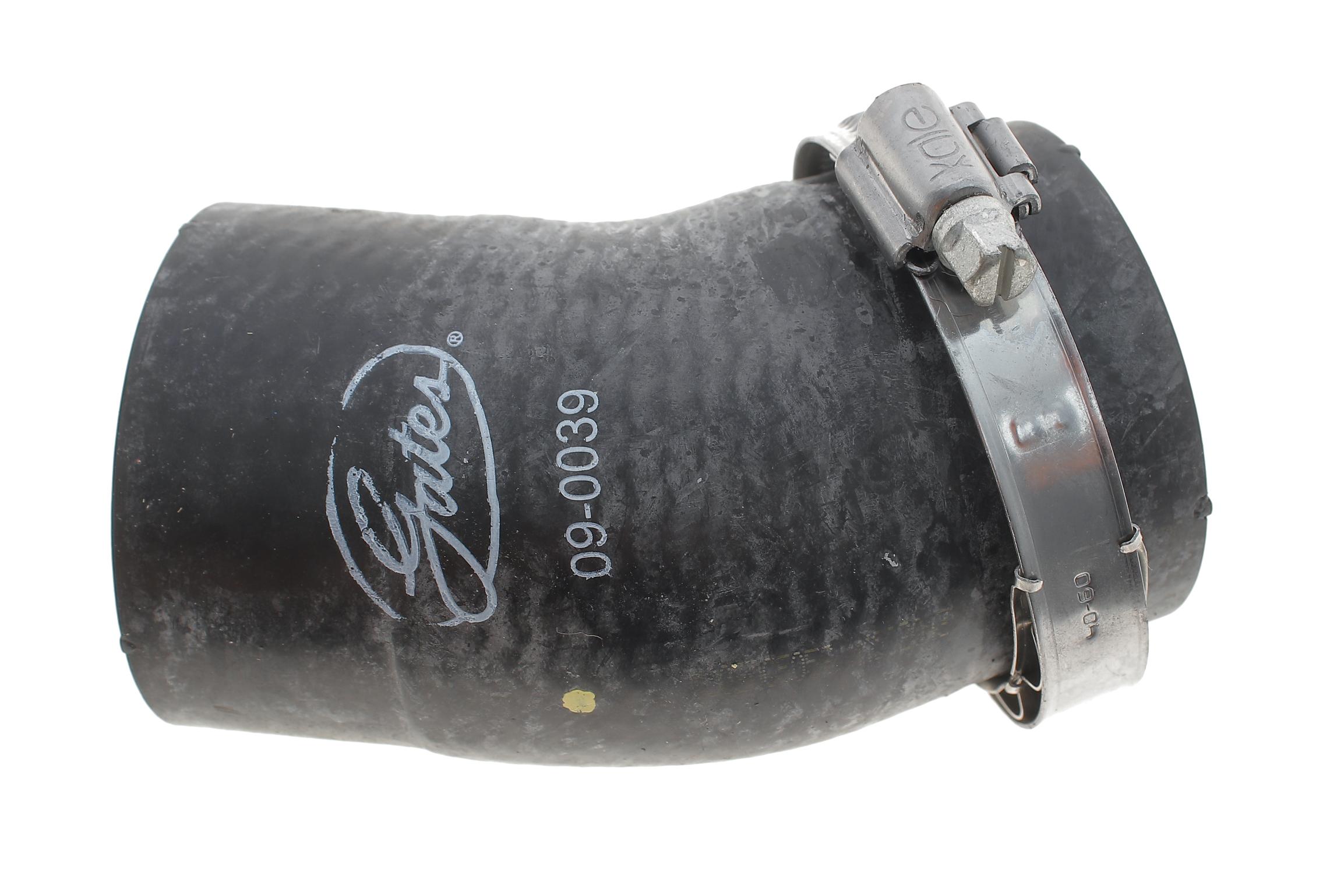 Патрубок інтеркулера VW Jetta/Passat/Tiguan 2.0 TDI 05-