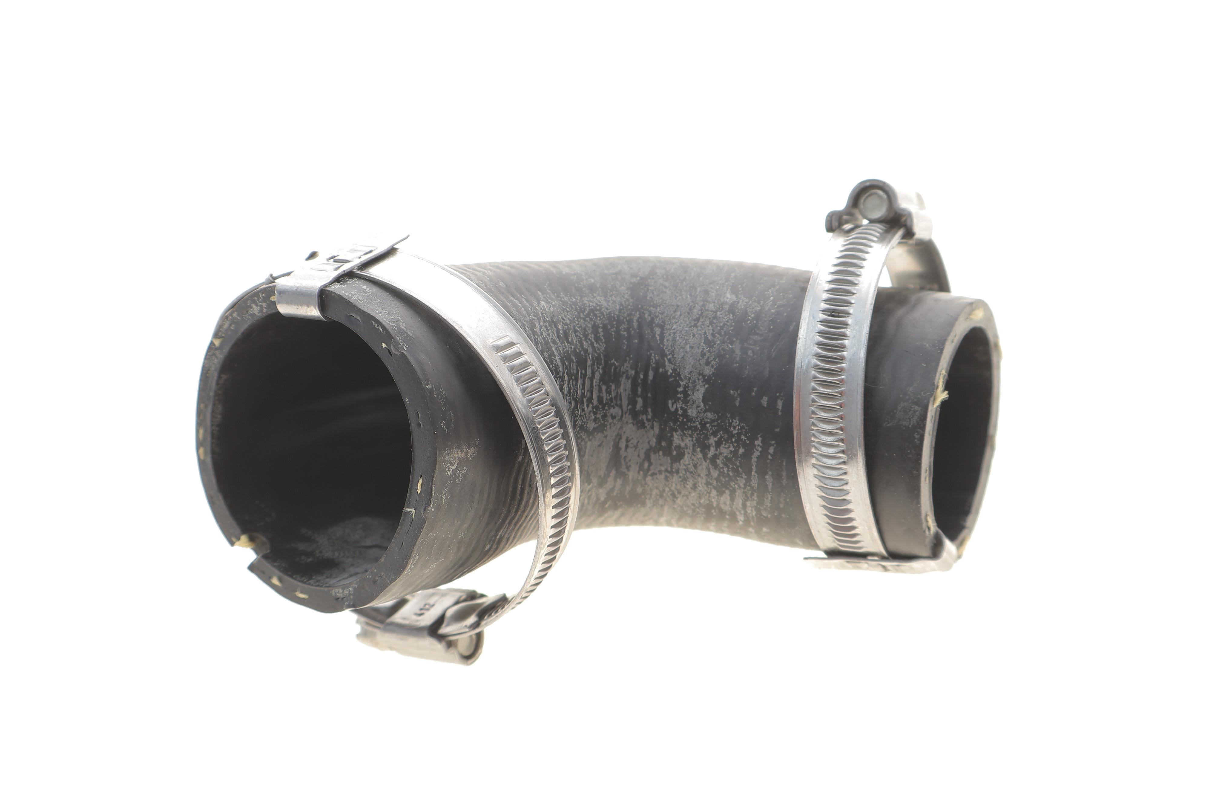 Патрубок інтеркулера Opel Signum 1.9 CDTI 05-08