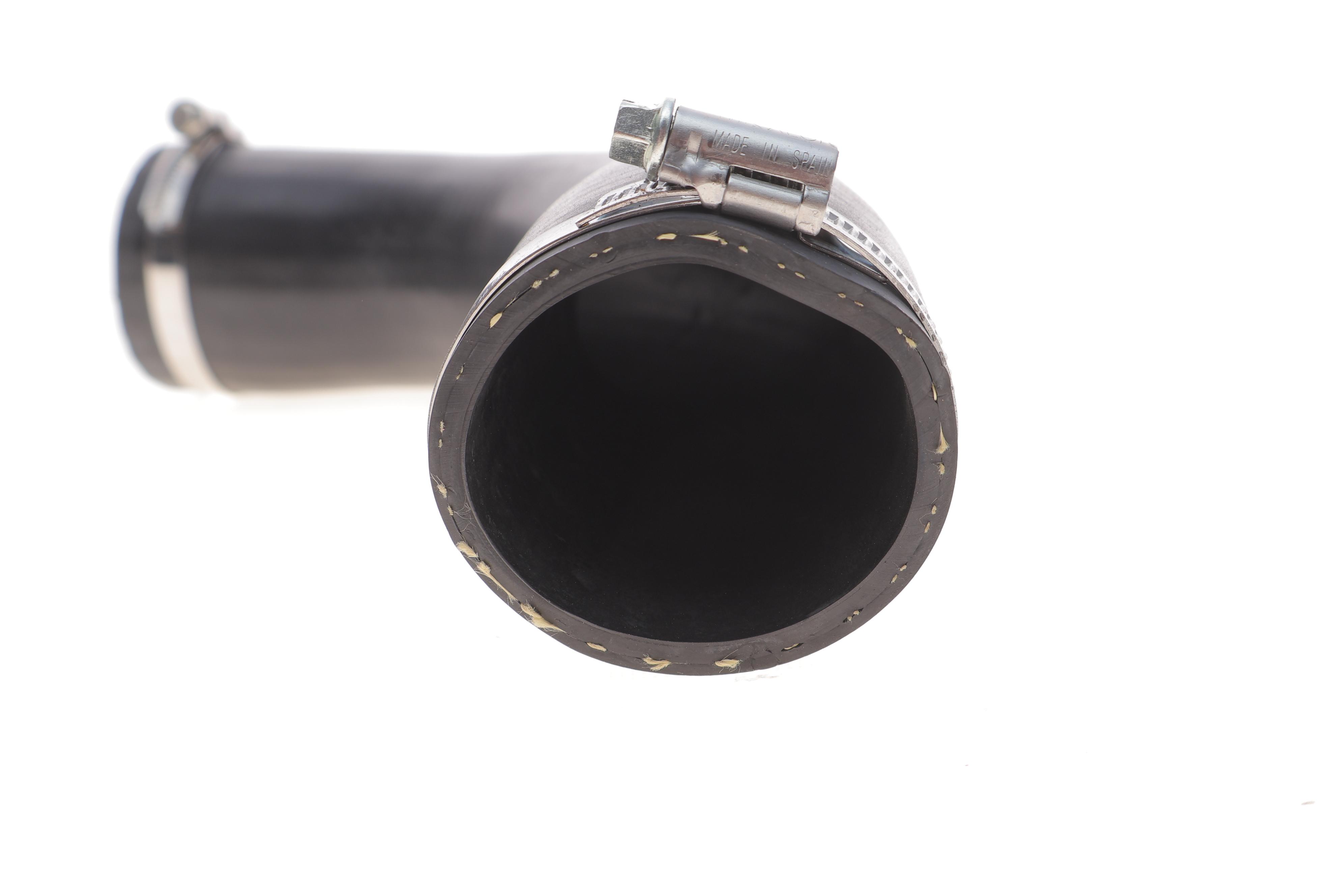 Патрубок інтеркулера Volvo S60/S80V60/V70/XC60/XC70 2.0 D 10-