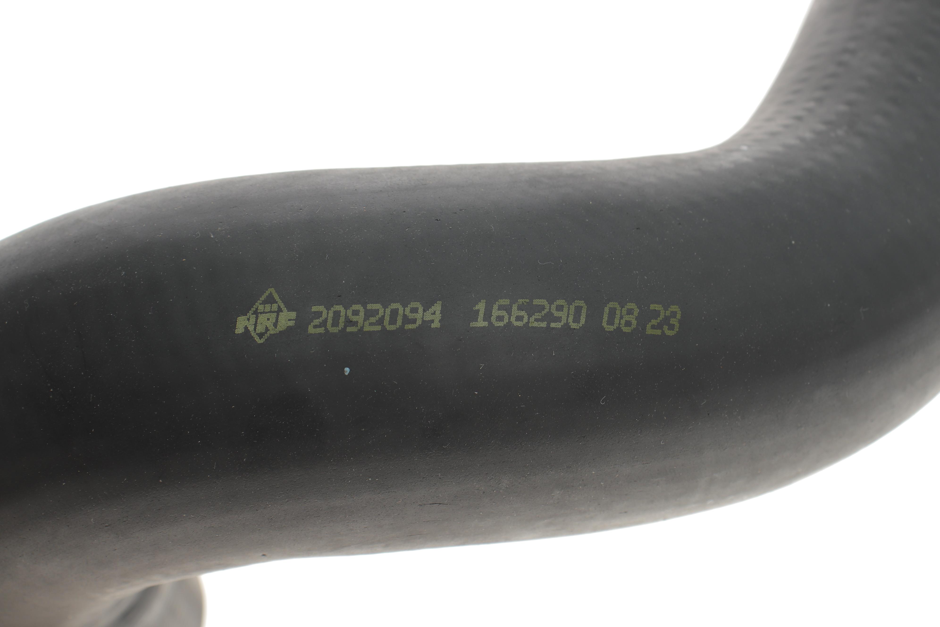 Патрубок інтеркулера Citroen C5 04-/Peugeot 407 1.6HDi 04-