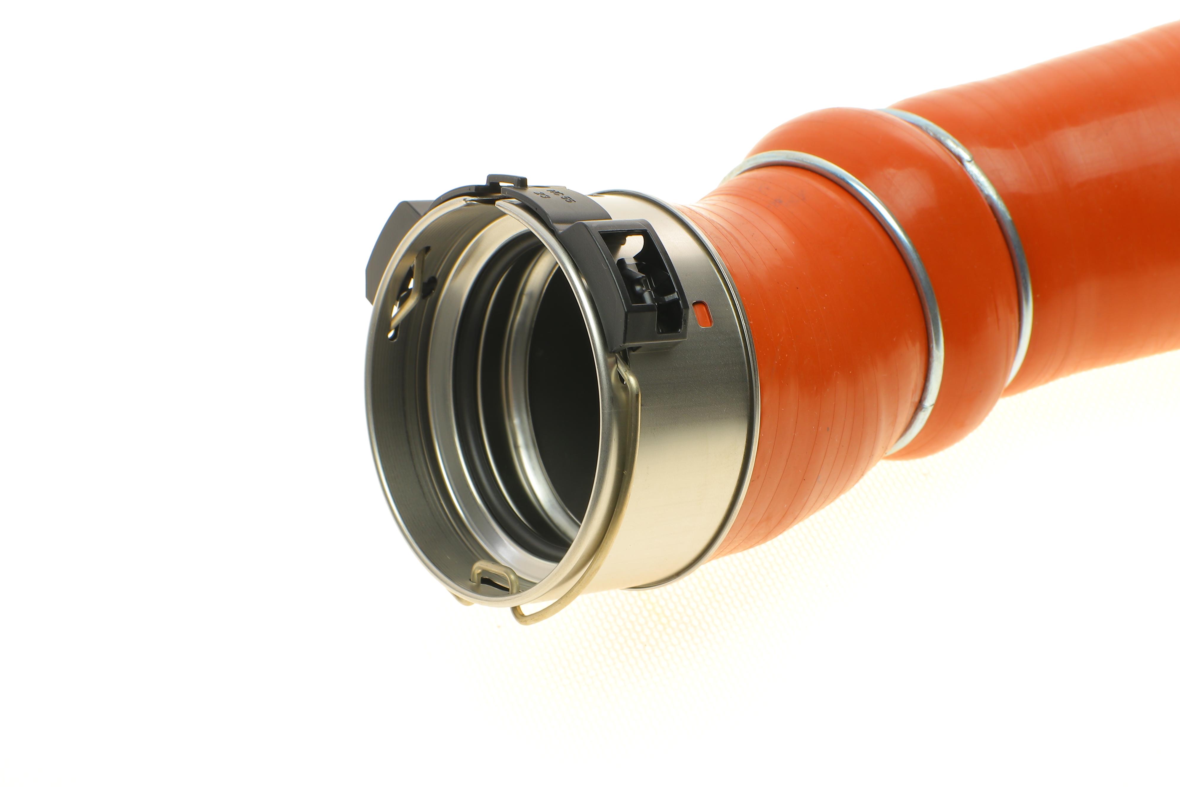 Патрубок інтеркулера BMW 5 (E60)/6 (E63) 07-10 M57 D30