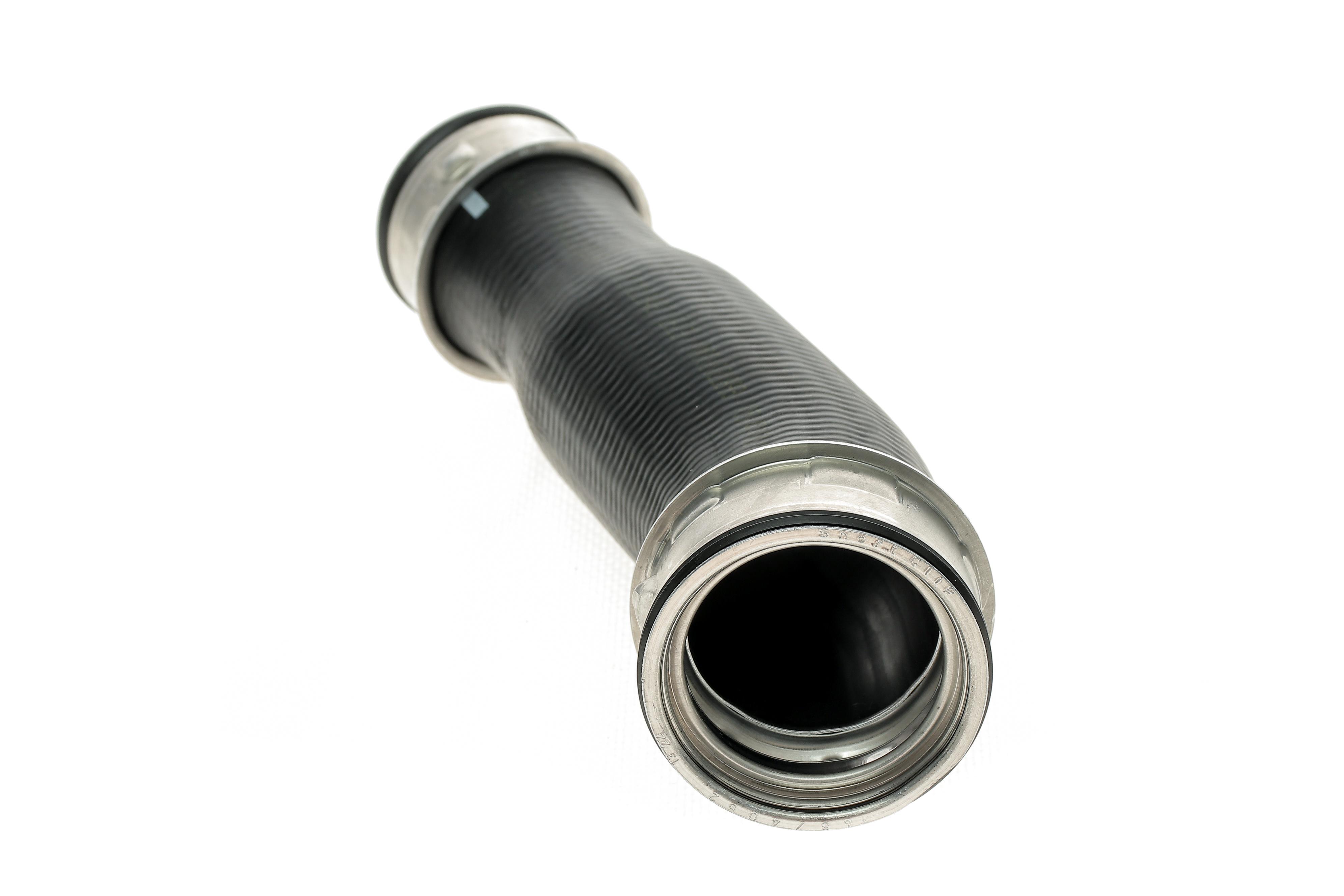 Патрубок інтеркулера VW T5 2.5TDI 03- (AXD/AXE/BLJ)