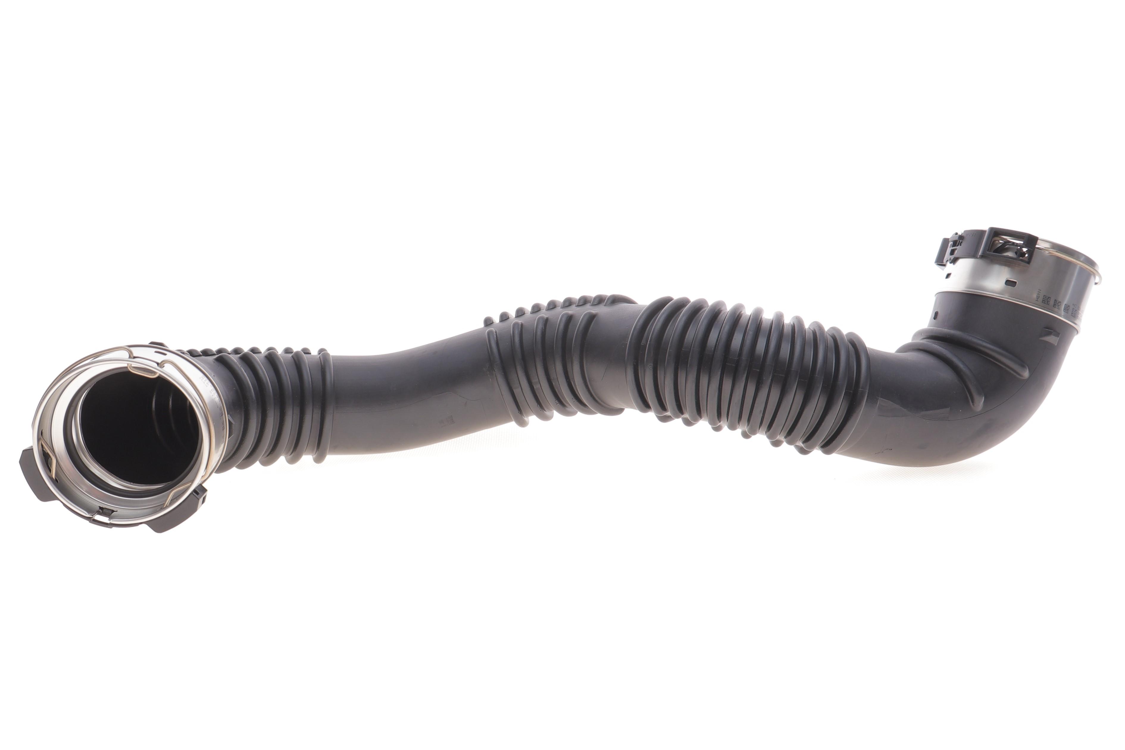 Патрубок інтеркулера (R) MB A-class (W176) 1.5-1.8 CDI (OM607/OM651)