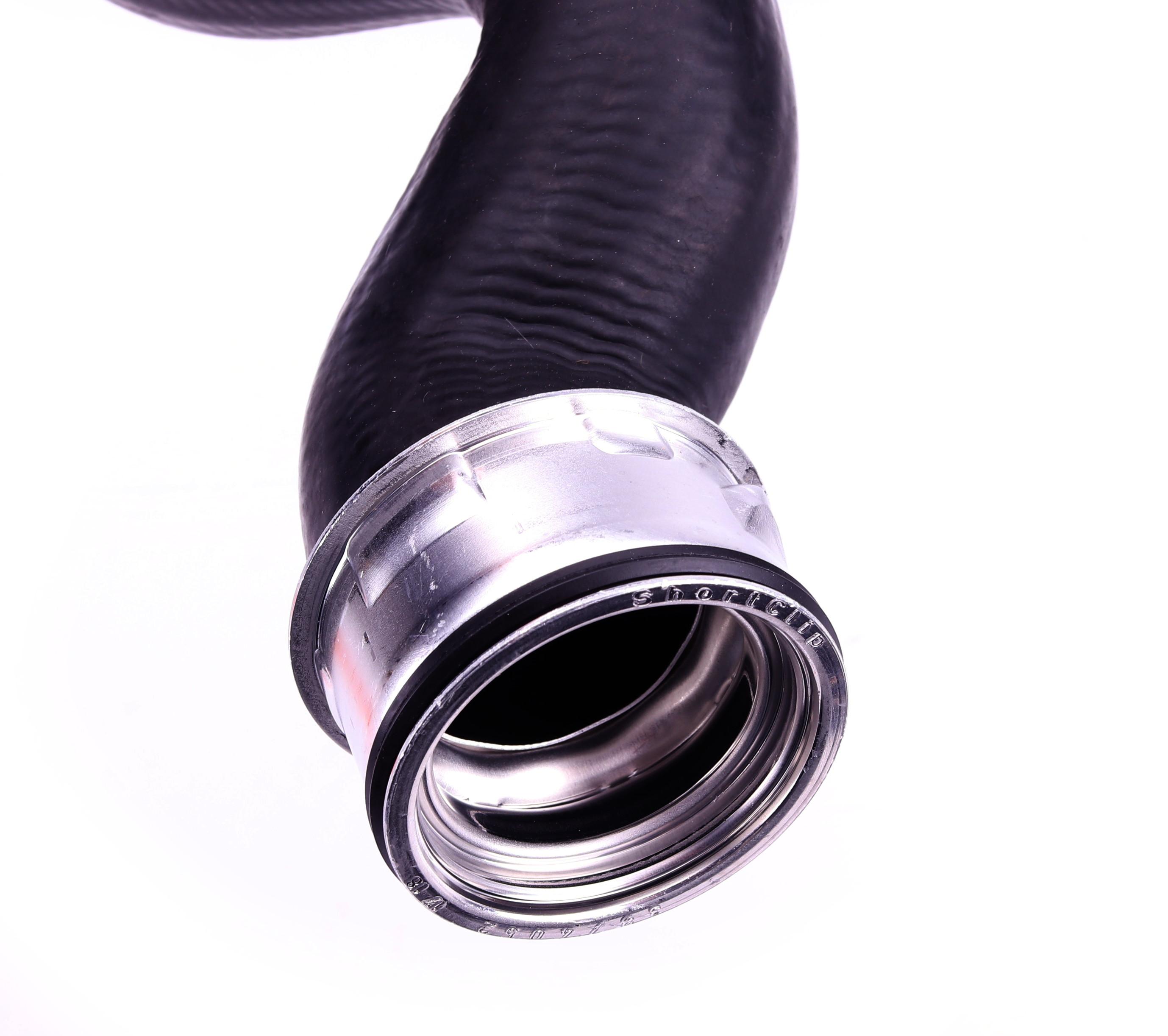 Патрубок інтеркулера Skoda Superb/VW Passat 1.9TDI 00-08