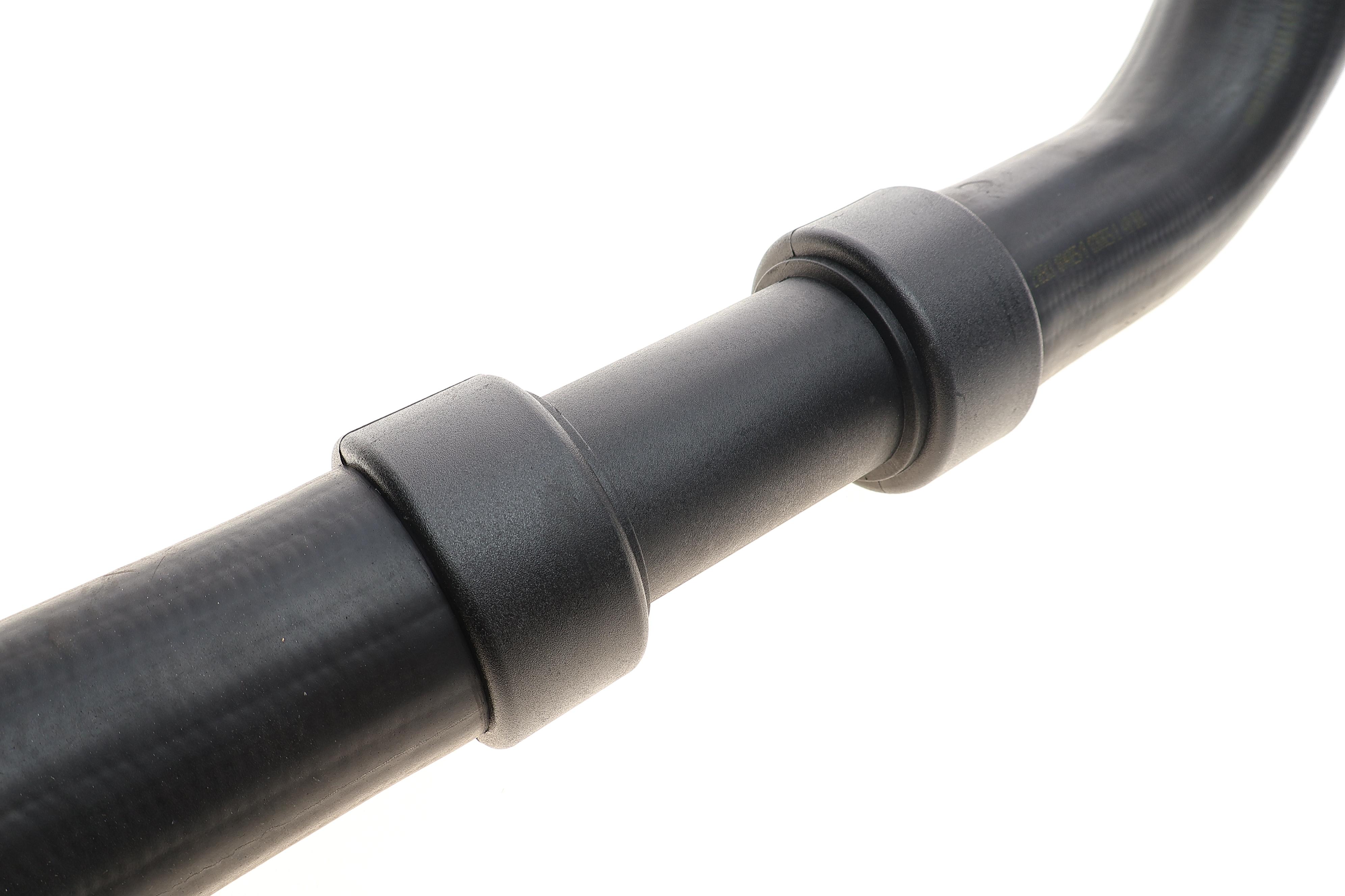 Патрубок інтеркулера Ford Transit 2.0 TDCi 00-06 (турбіна-інтеркуллер)