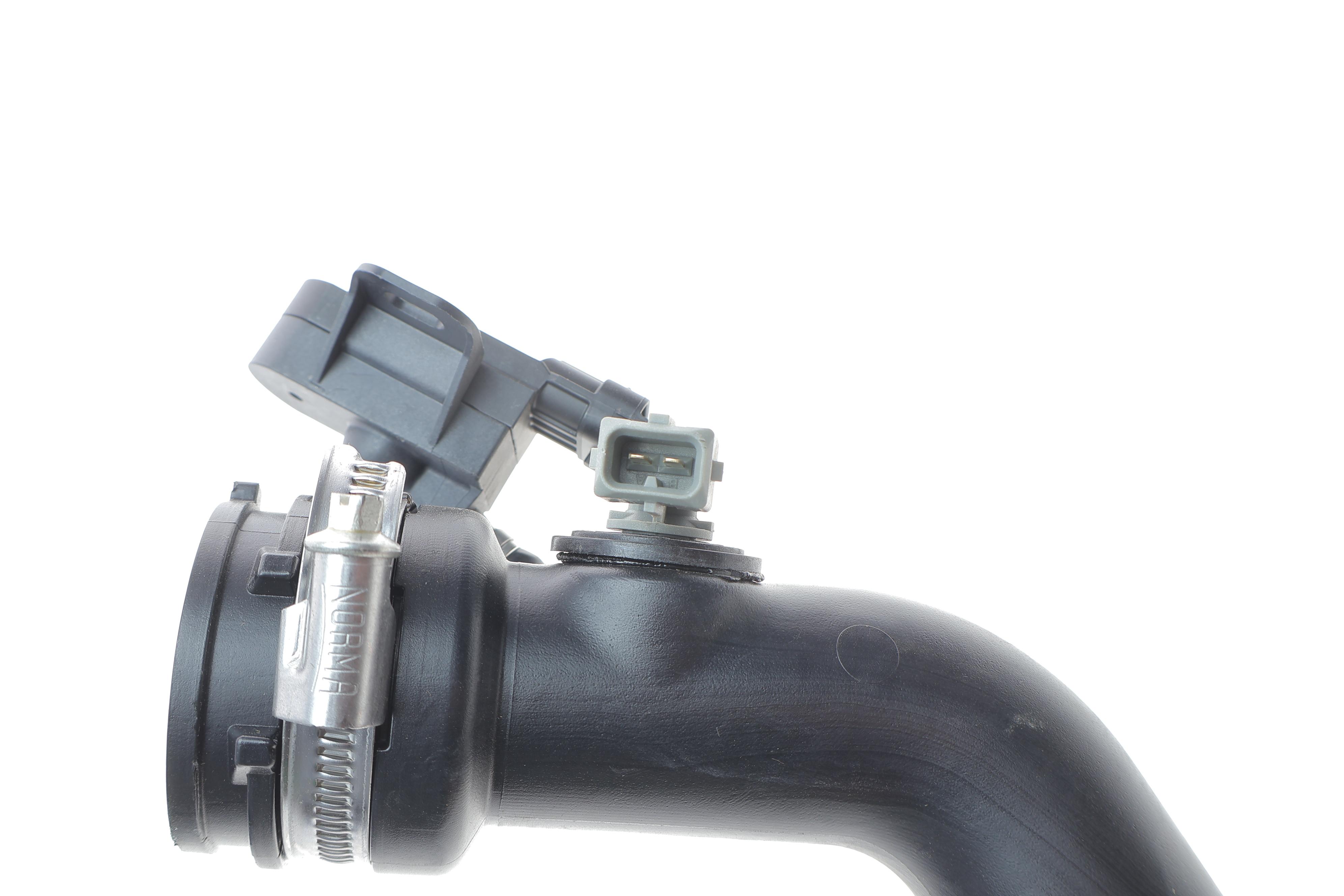 Патрубок інтеркулера (L) Renault Dokker 1.5dCi 12-