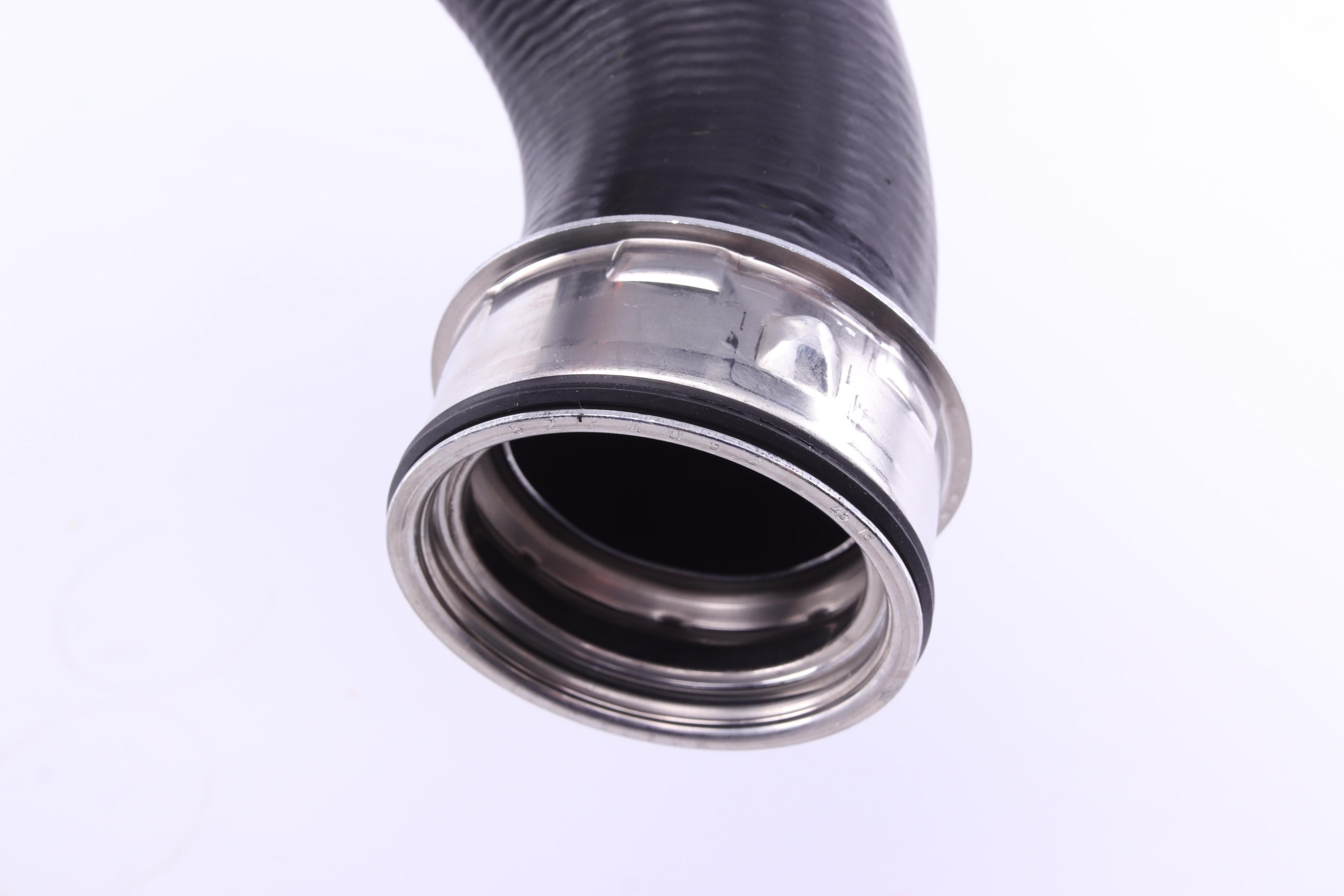 Патрубок інтеркулера (впуск) (L) VW Caddy III 1.9/2.0 TDI 04-