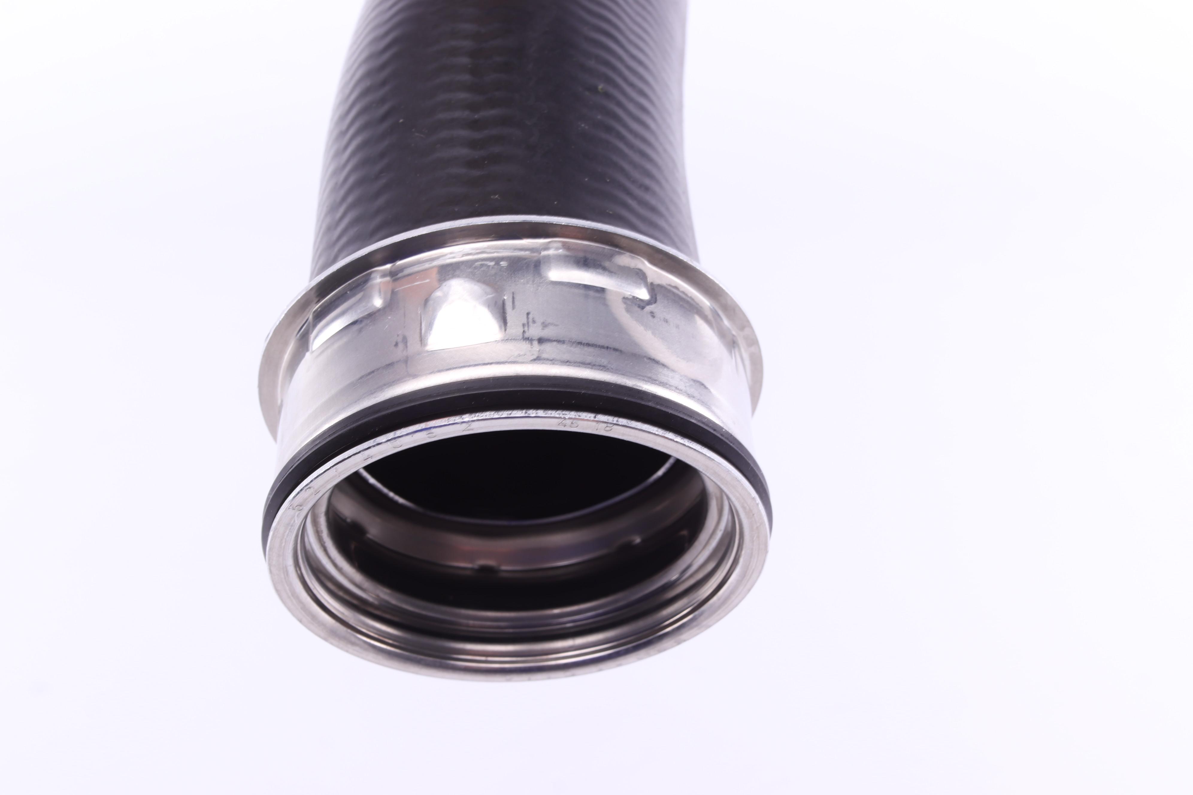 Патрубок інтеркулера (впуск) (L) VW Caddy III 1.9/2.0 TDI 04-