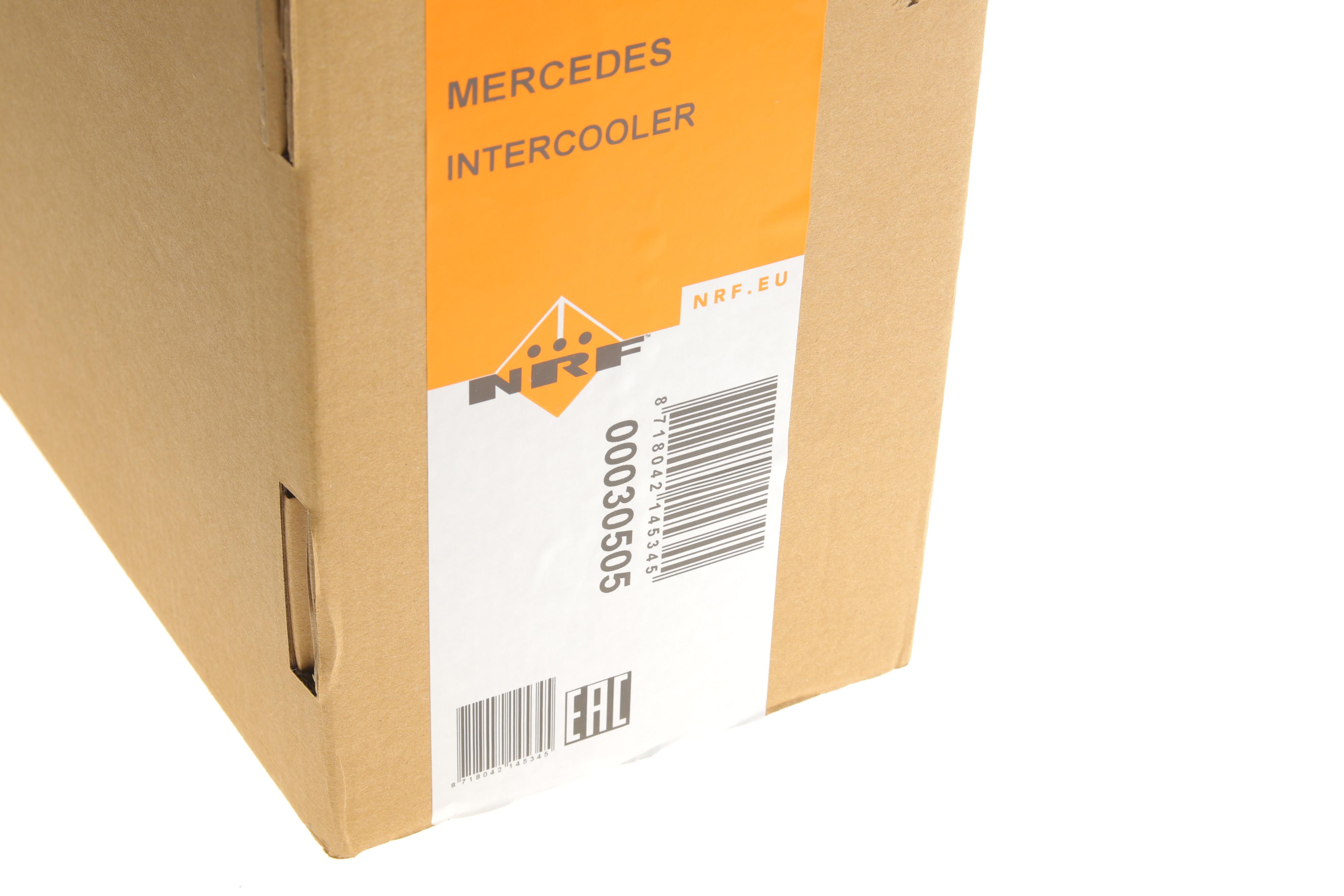 Радіатор інтеркулера MB Sprinter 2.2CDI OM651 09-/ VW Crafter 2.0TDI 10-