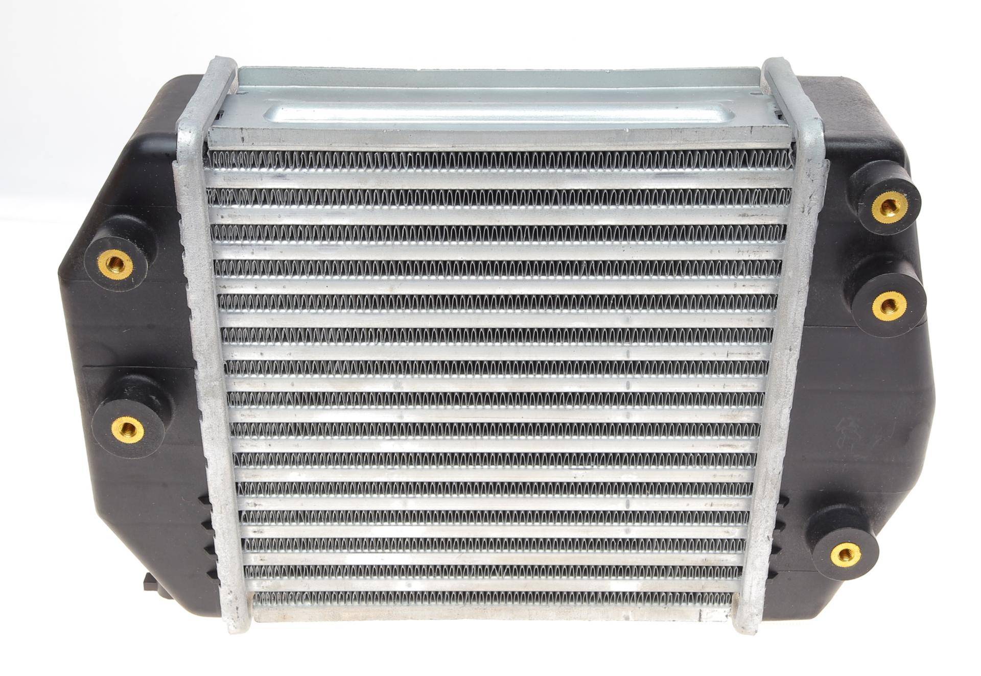 Радіатор інтеркулера Mazda 6 MPV II 2.0D 02-