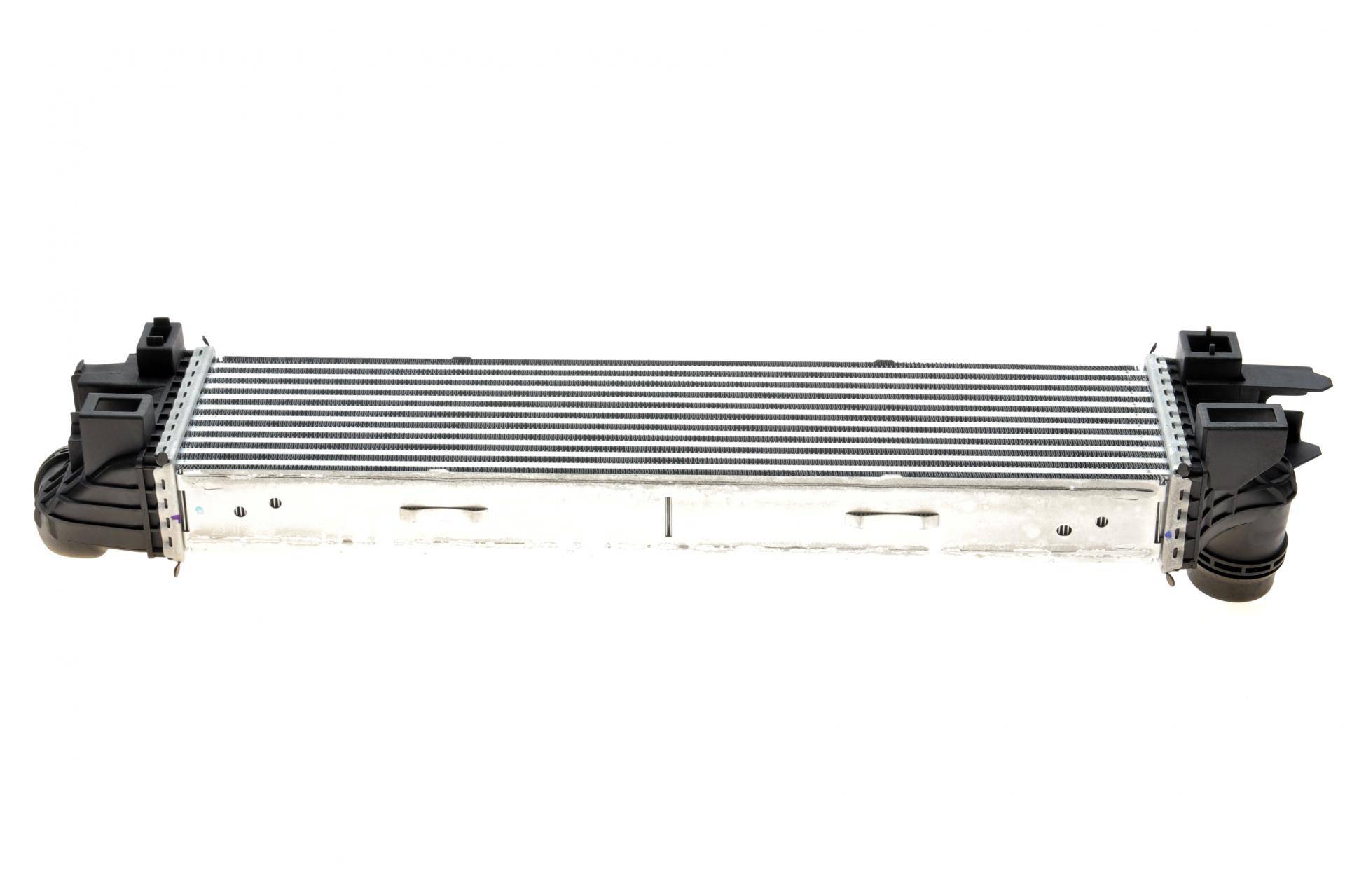 Радіатор інтеркулера Opel Vivaro 1.6 CDTi/Renault Trafic 16 dCi 14-