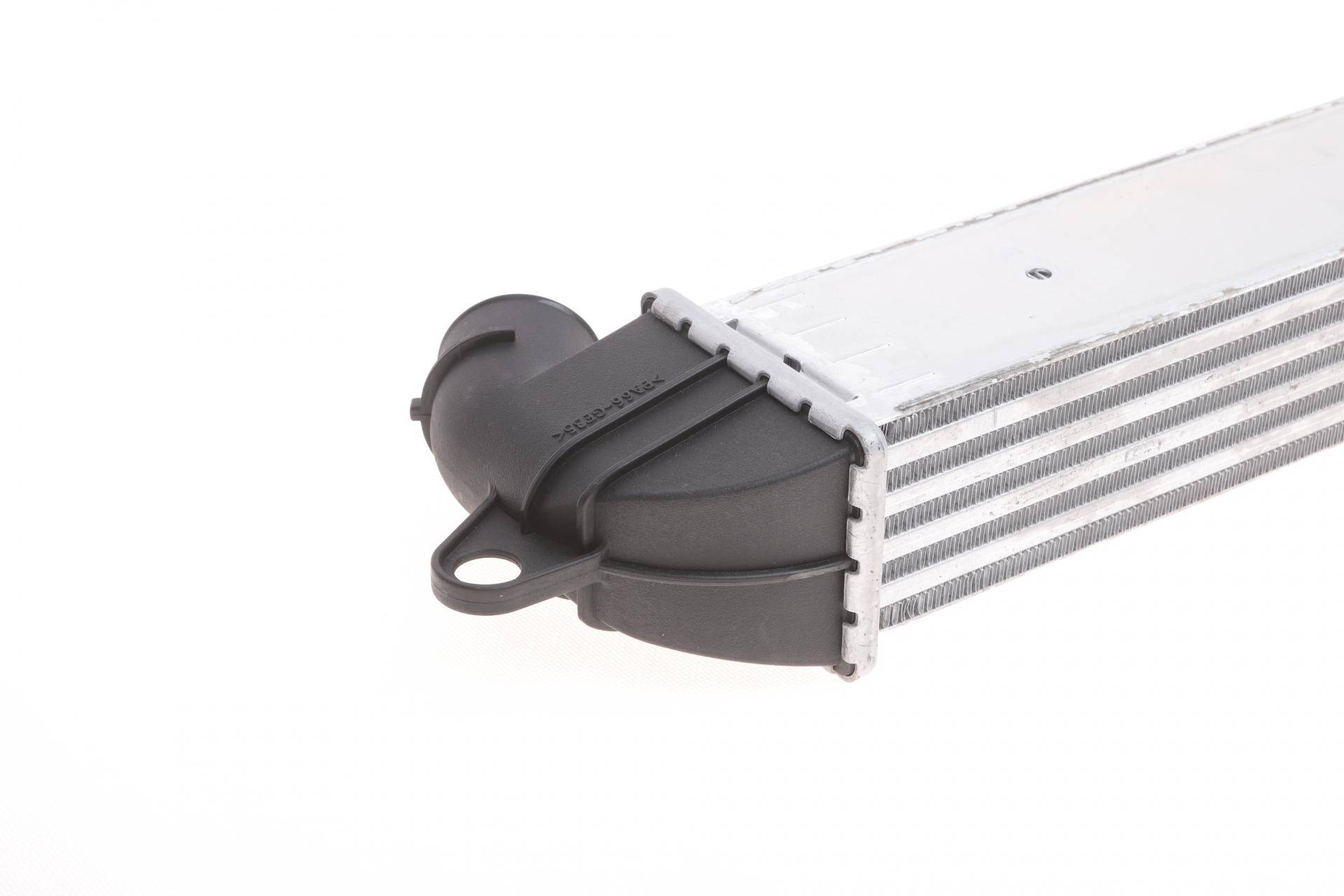 Радіатор інтеркулера Fiat Doblo 01-