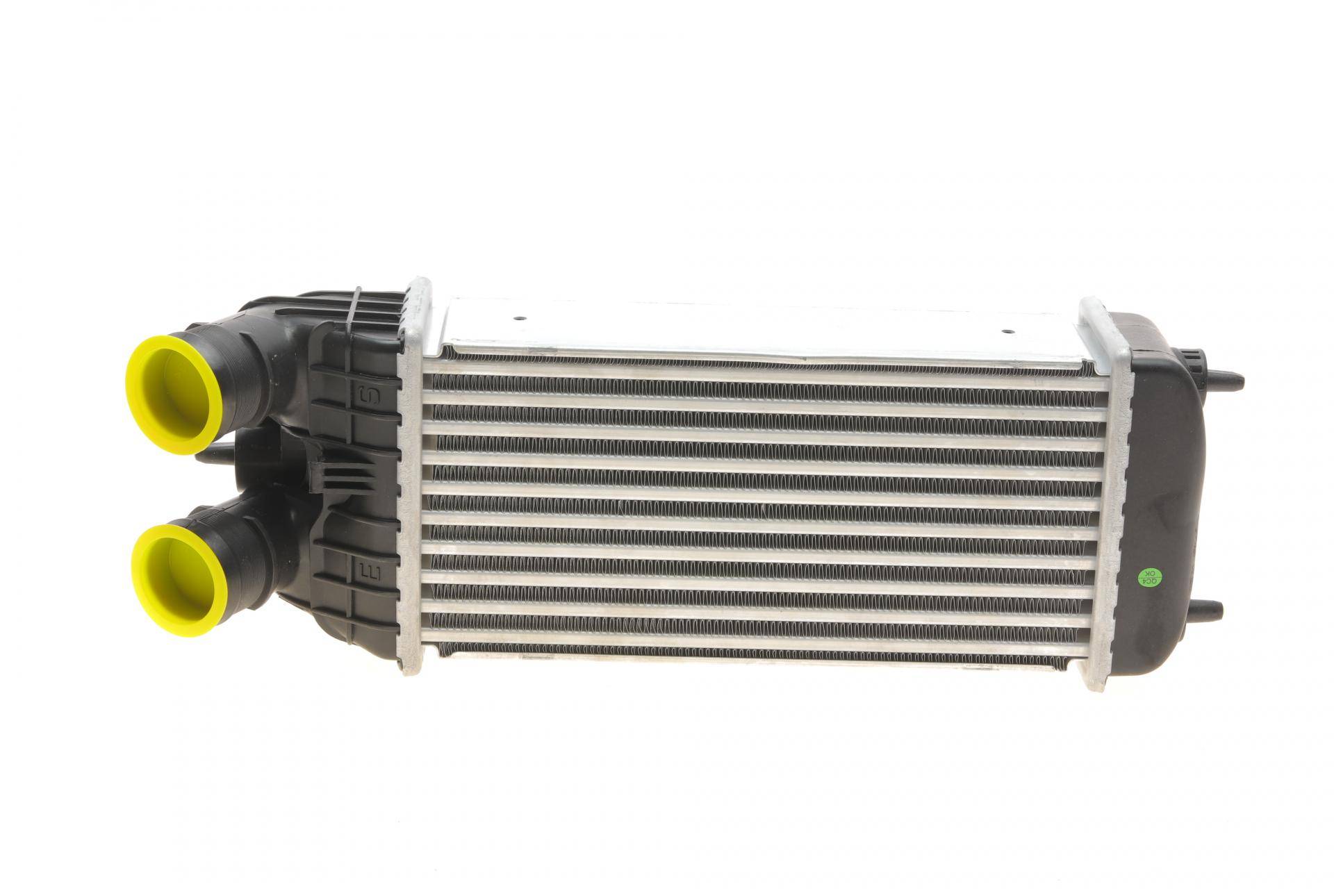 Радіатор інтеркулера Citroen C3/Peugeot 2008/207/208 1.4-1.6HDi 09-