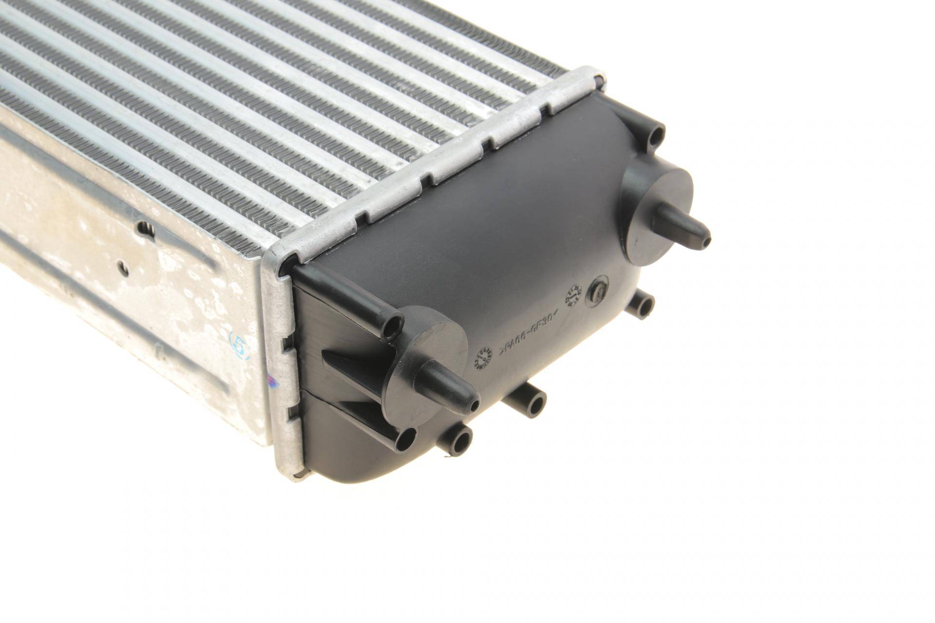 Радіатор інтеркулера Citroen Berlingo/Peugeot Partner 1.6HDi/BlueHDi 08-