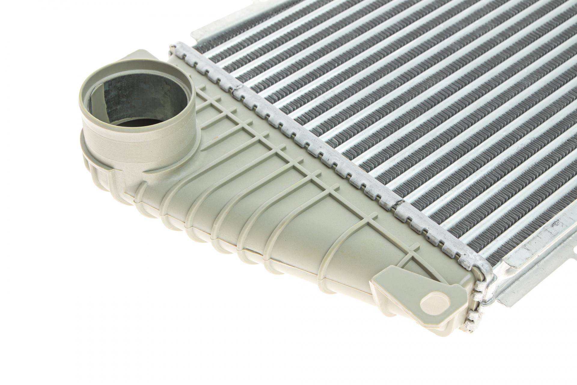 Радіатор інтеркулера MB Sprinter/VW LT 96-