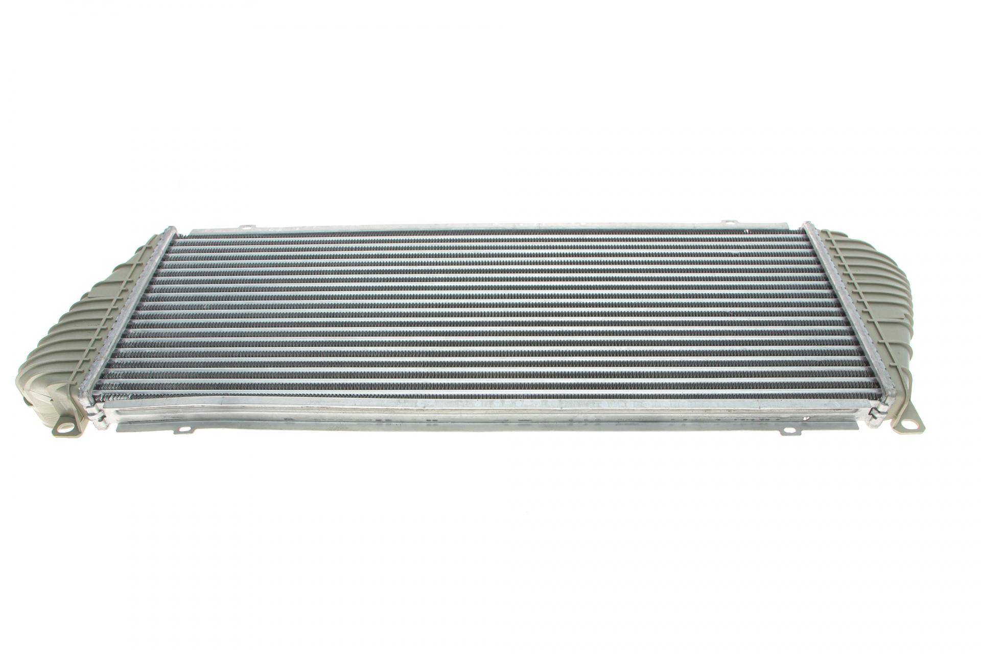 Радіатор інтеркулера MB Sprinter/VW LT 96-