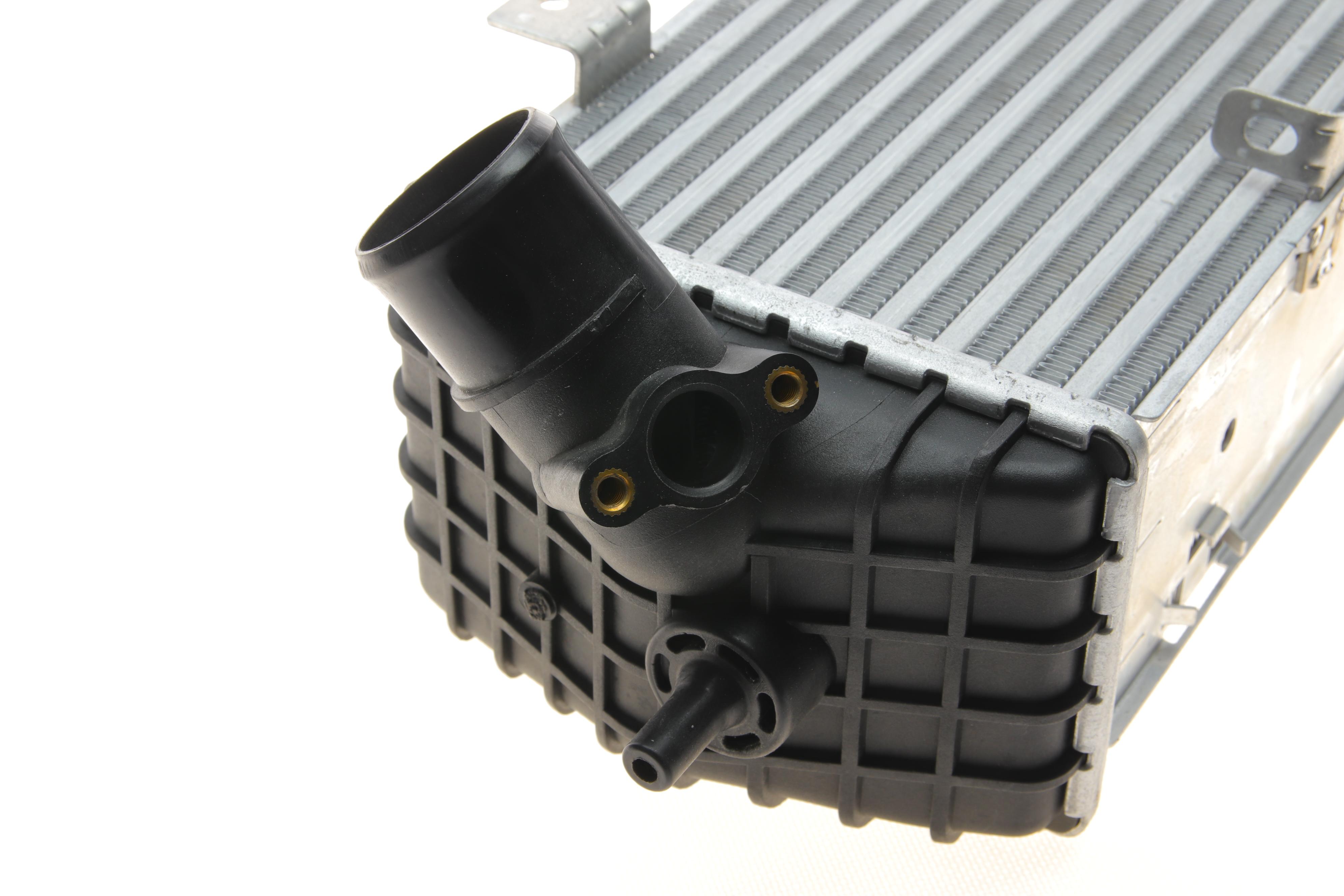 Радіатор інтеркулера Hyundai i20/i30/Kia Ceed 1.4CRDi/1.6CRDi 08-