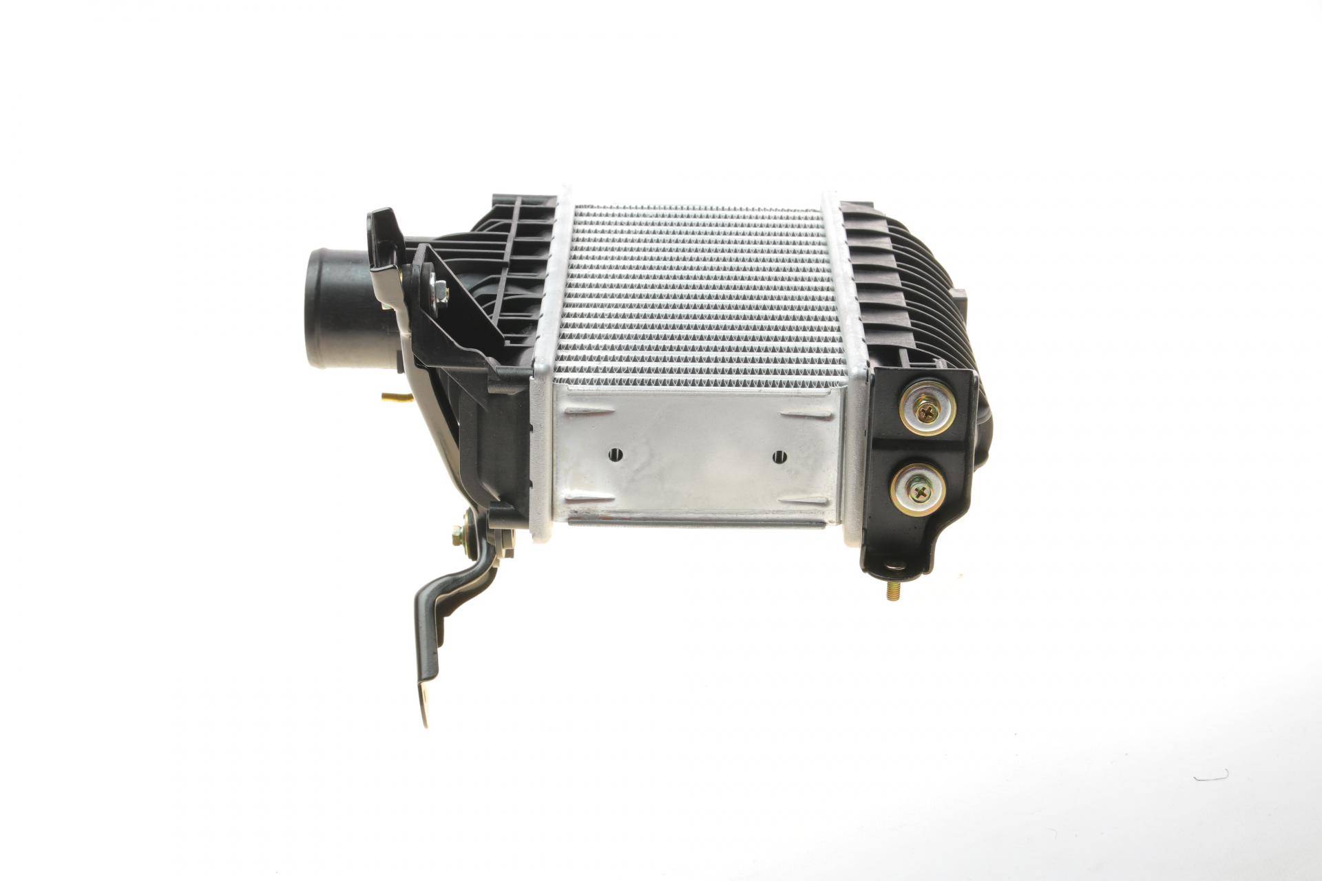 Радіатор інтеркулера Toyota Avensis/Corolla 2.0 D-4D 99-09