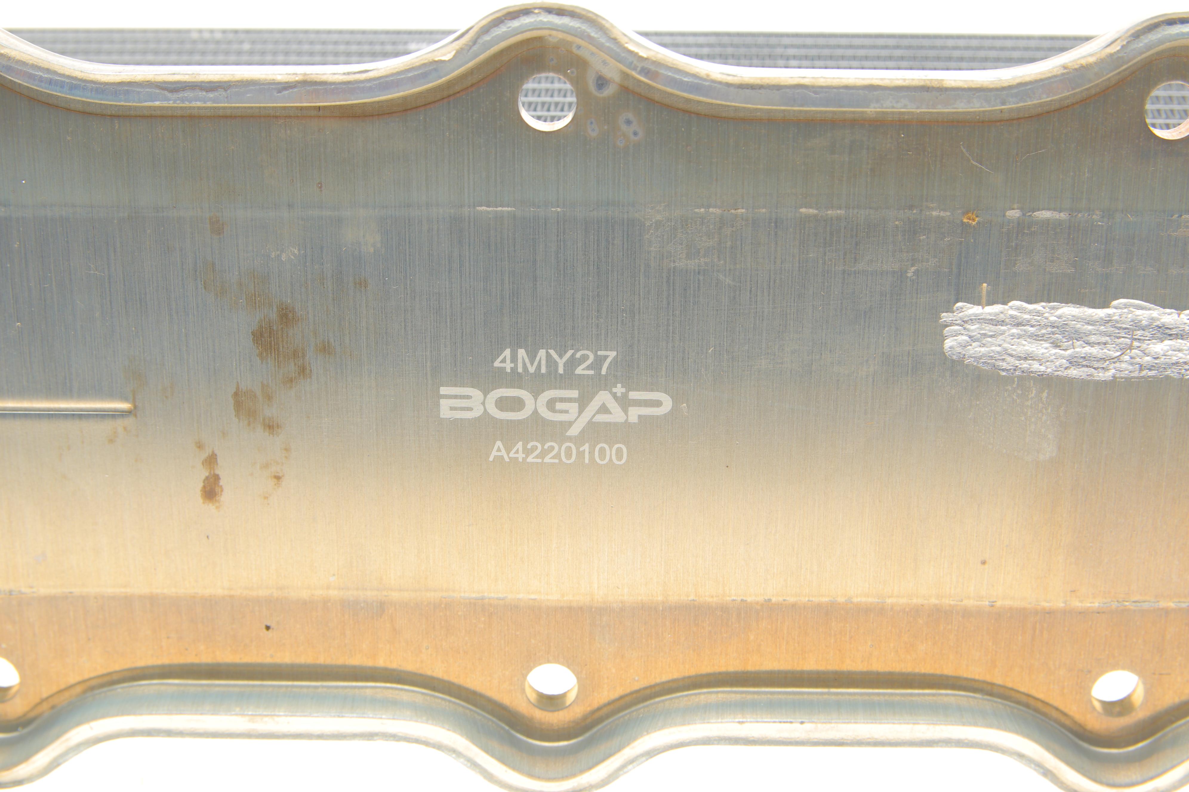 Радіатор інтеркулера VW Caddy 1.2/1.4TSI 15-