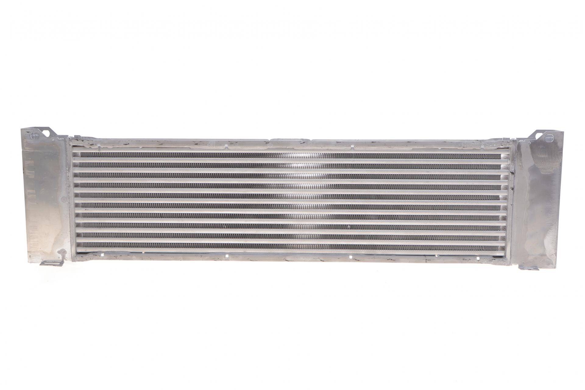 Радіатор інтеркулера MB Vito (W639) 03-