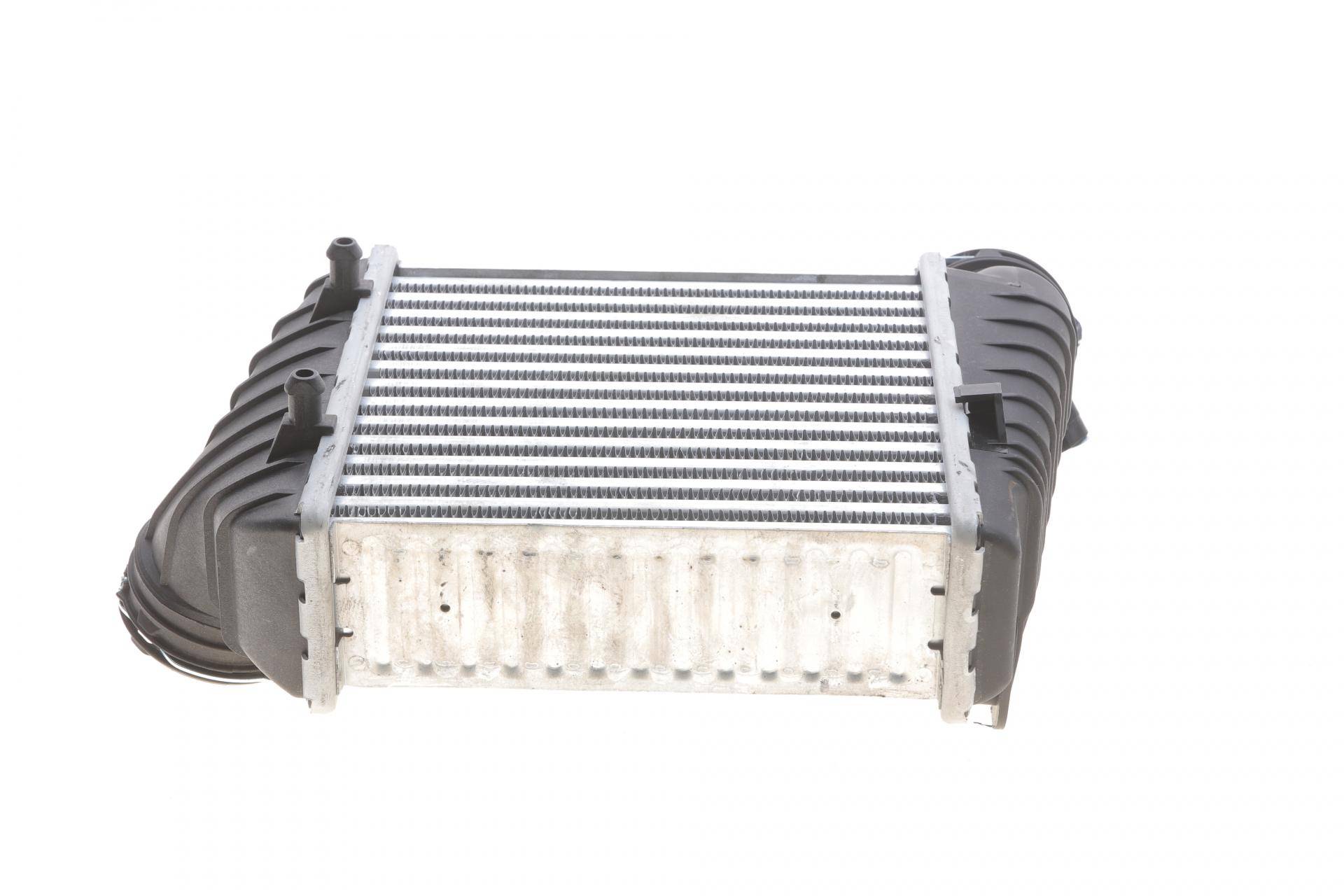 Радіатор інтеркулера VW Passat B5.5/Skoda Superb 2.5TDI 03-08