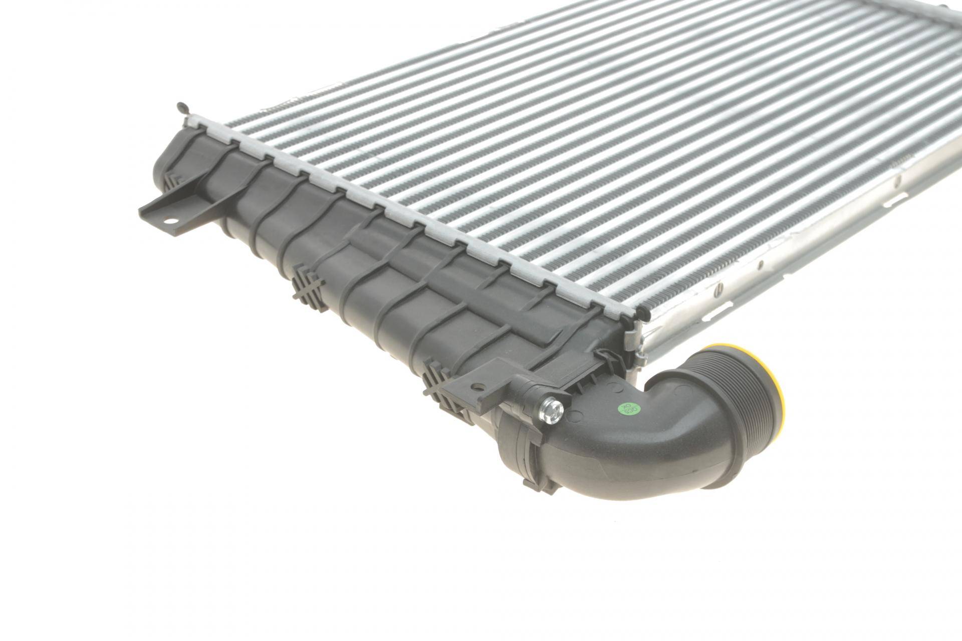 Радіатор інтеркулера Opel Astra H/Zafira 1.7D/1.9D 04-15